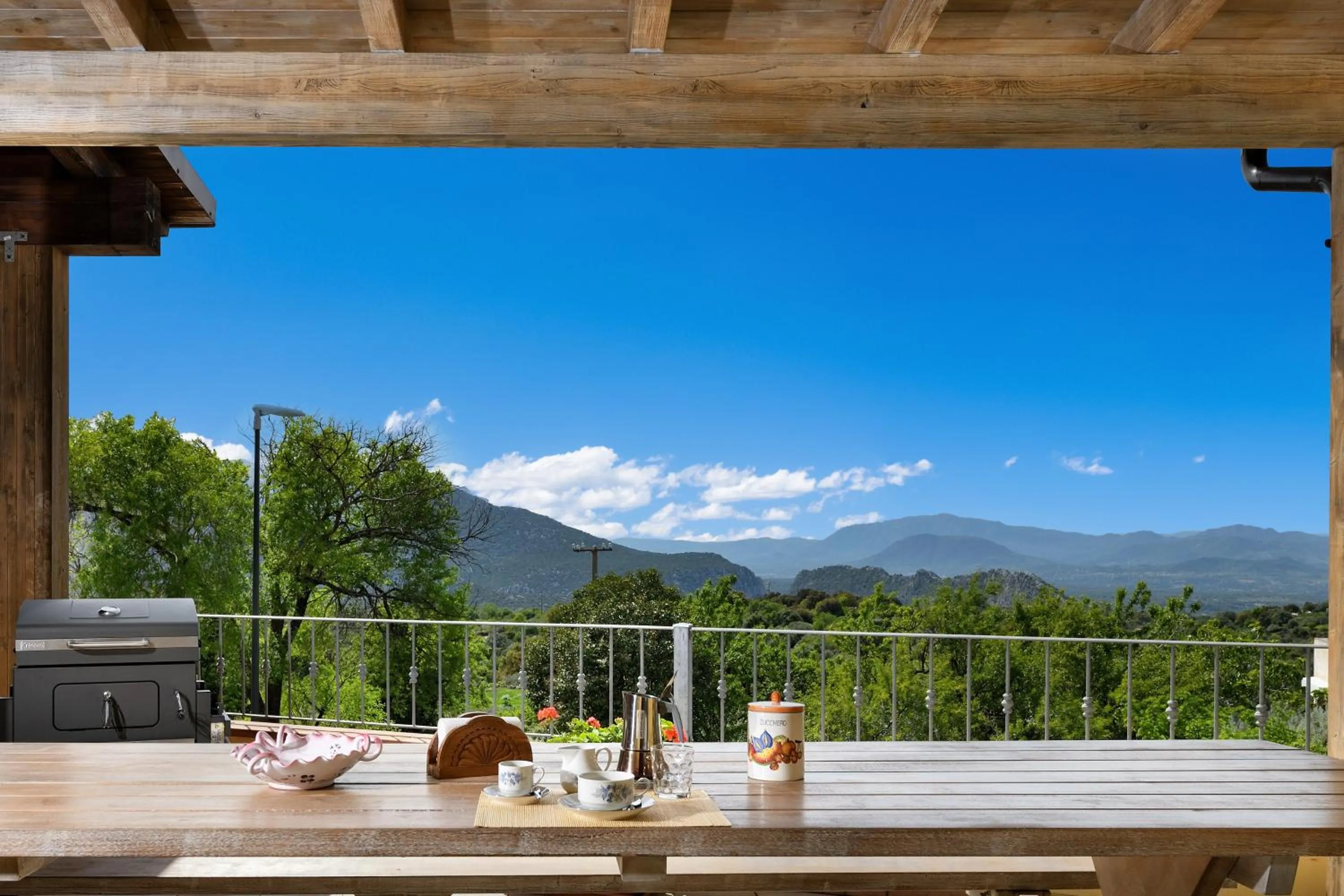 Apartment with Terrace in Appartamento Sa Pintadera