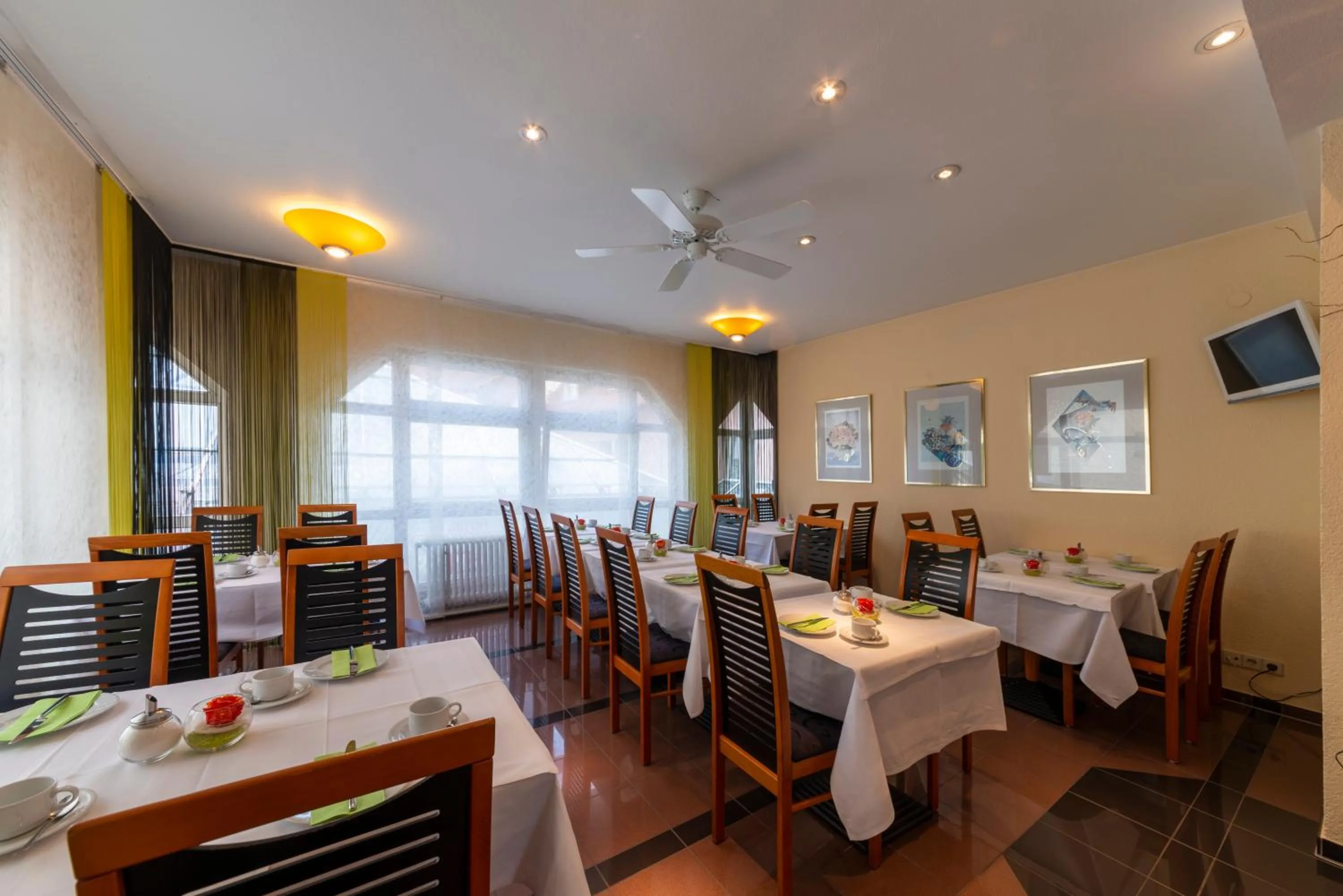 Restaurant/places to eat in Hotel am Stadtgarten