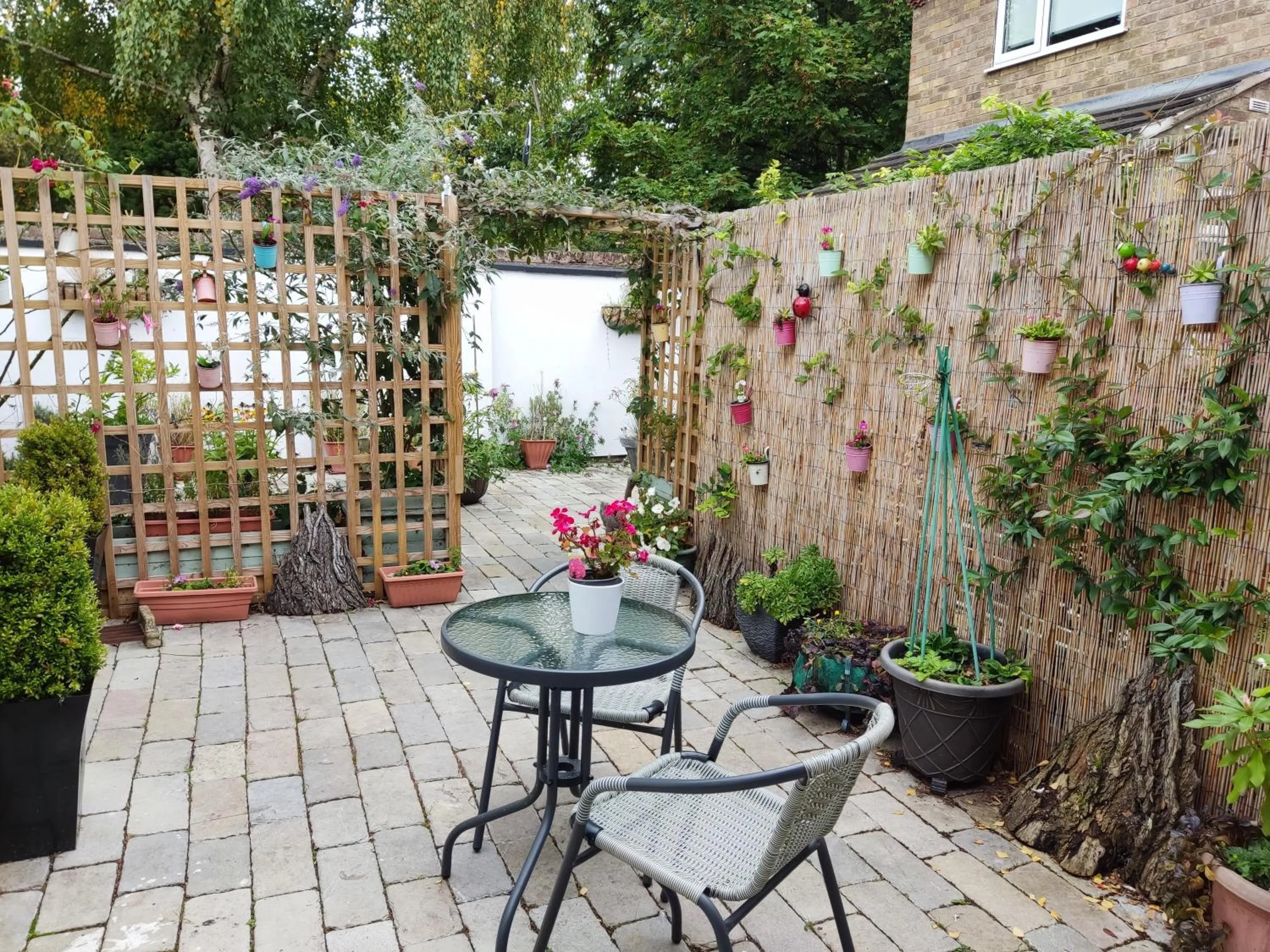 Garden in Self-Contained Holiday Accommodation in the Heart of Easingwold with Parking