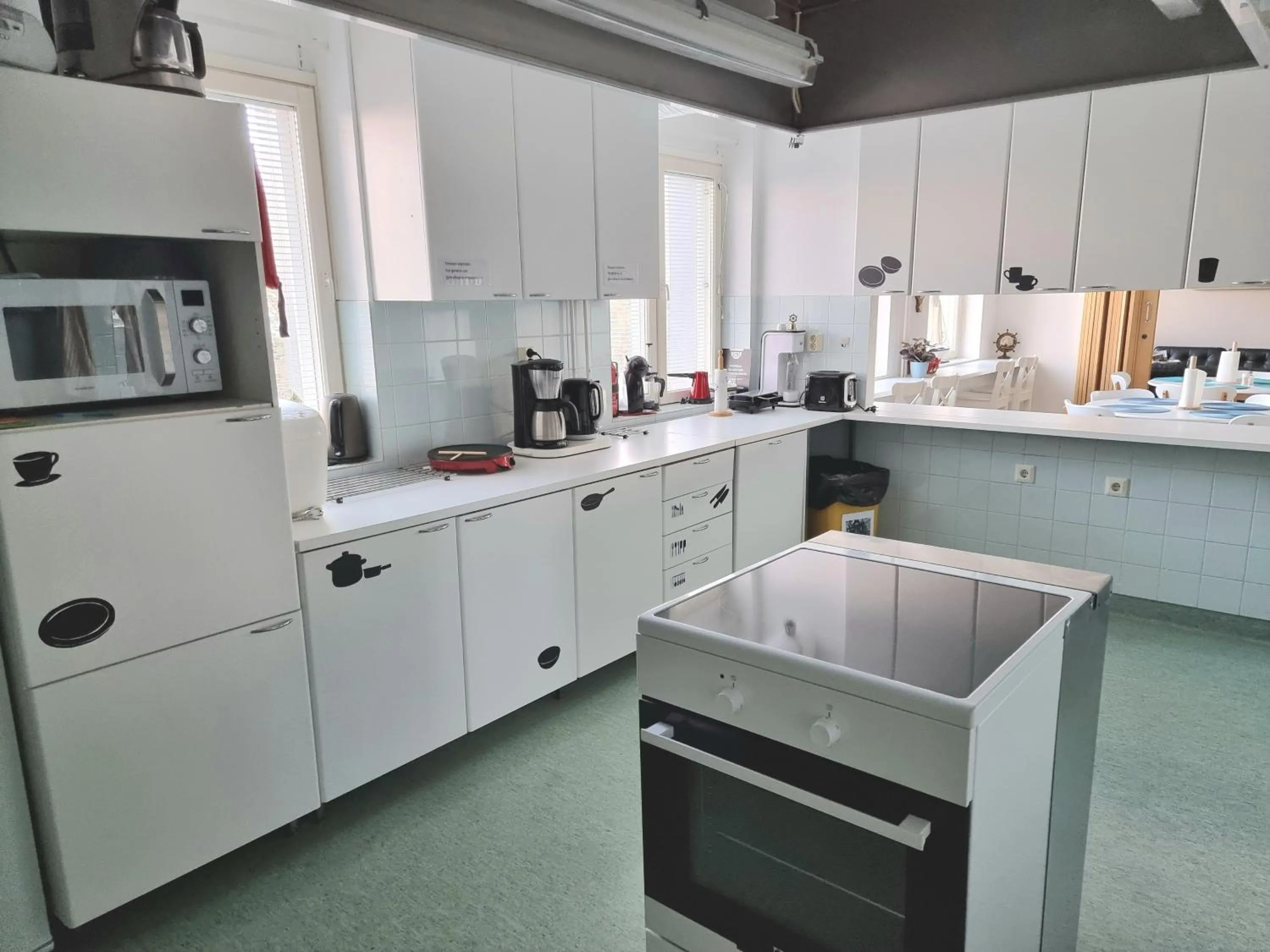 Coffee/tea facilities in Vanha-Merivartioasema