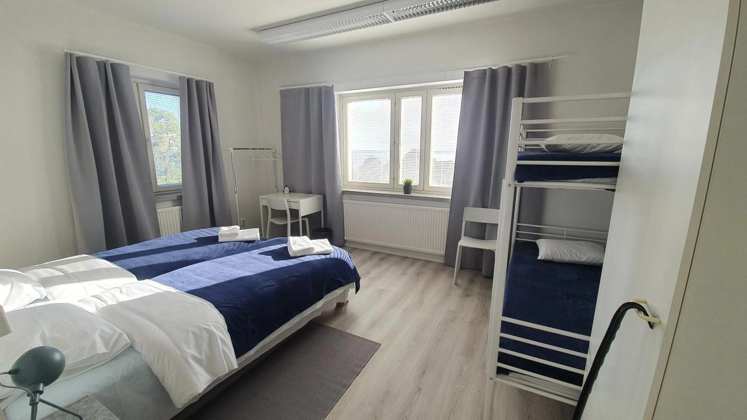 Sea view, Bed in Vanha-Merivartioasema