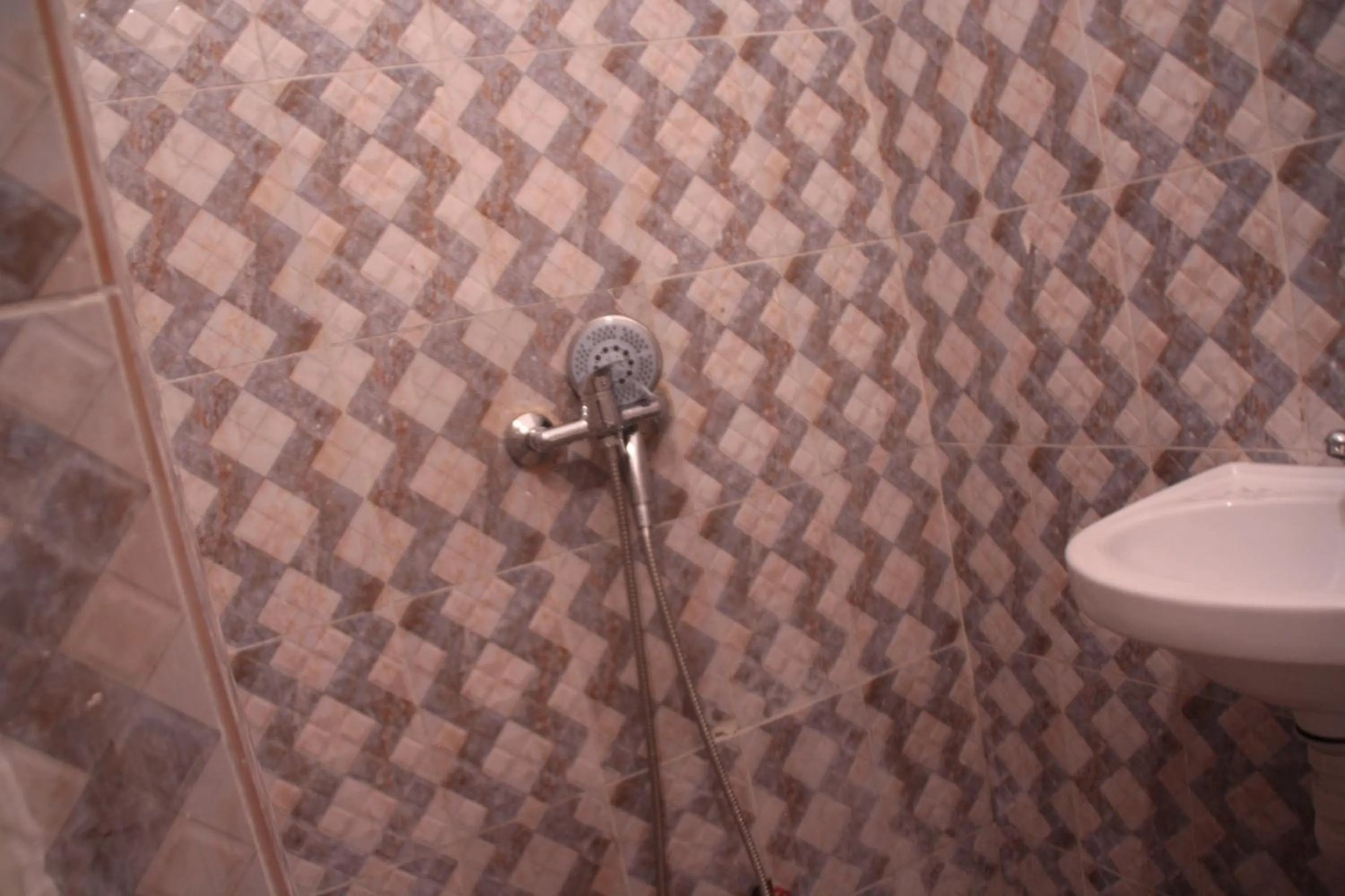 Bathroom in HOTEL-LE-PARISIEN