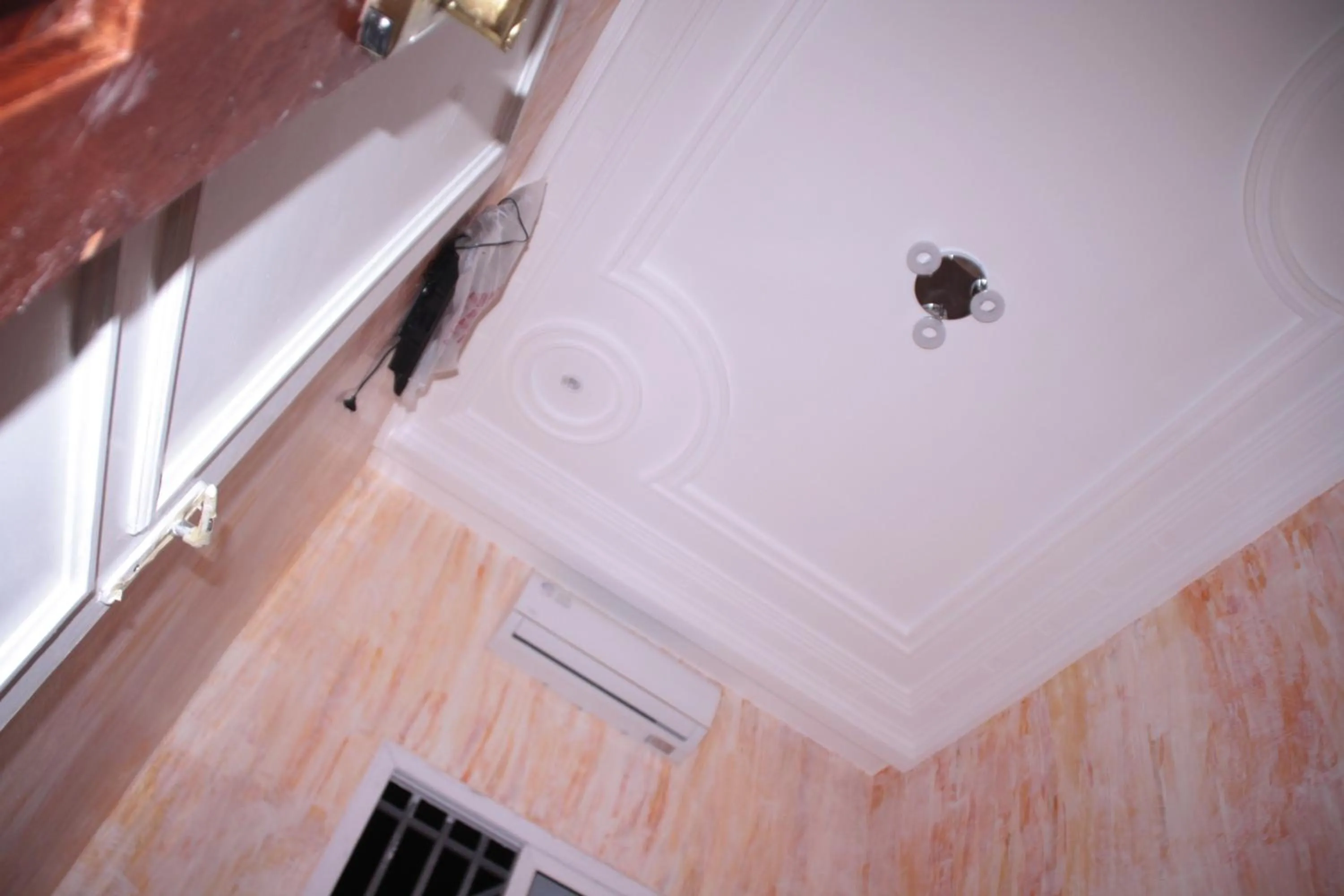 Bedroom in HOTEL-LE-PARISIEN