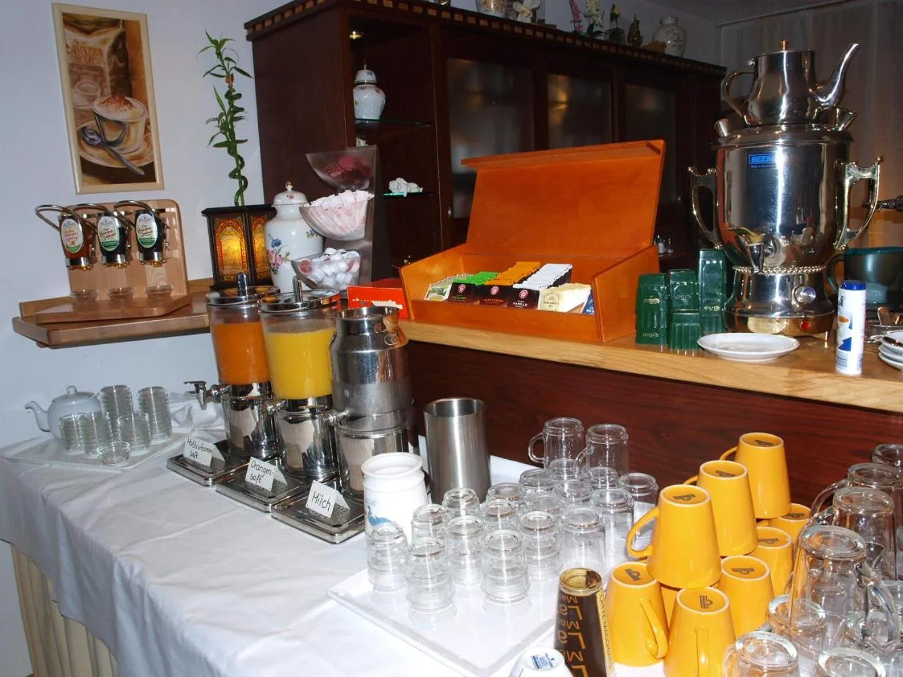 Buffet breakfast in Landgasthaus Bonn