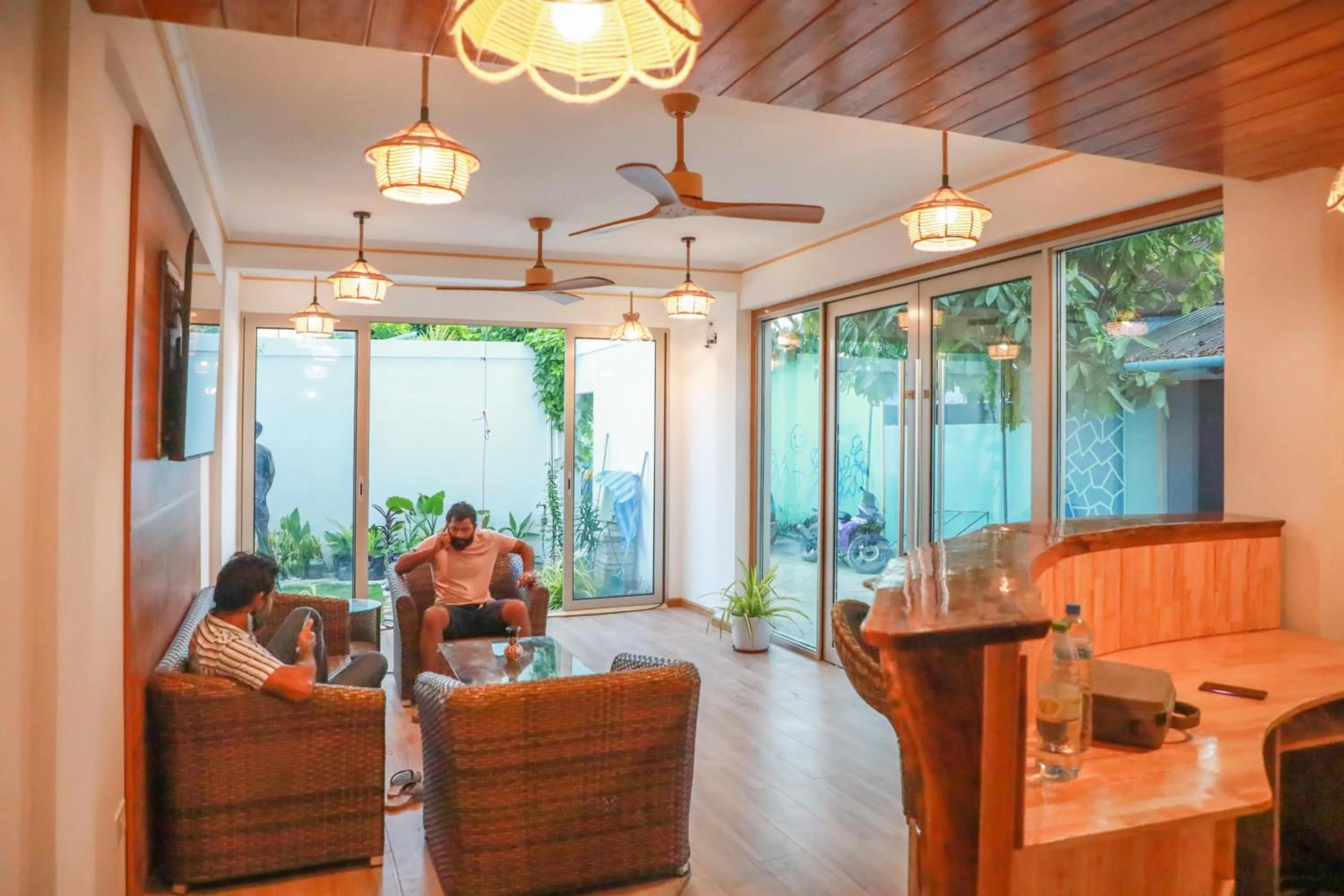 Lounge or bar in Jeym Lodge