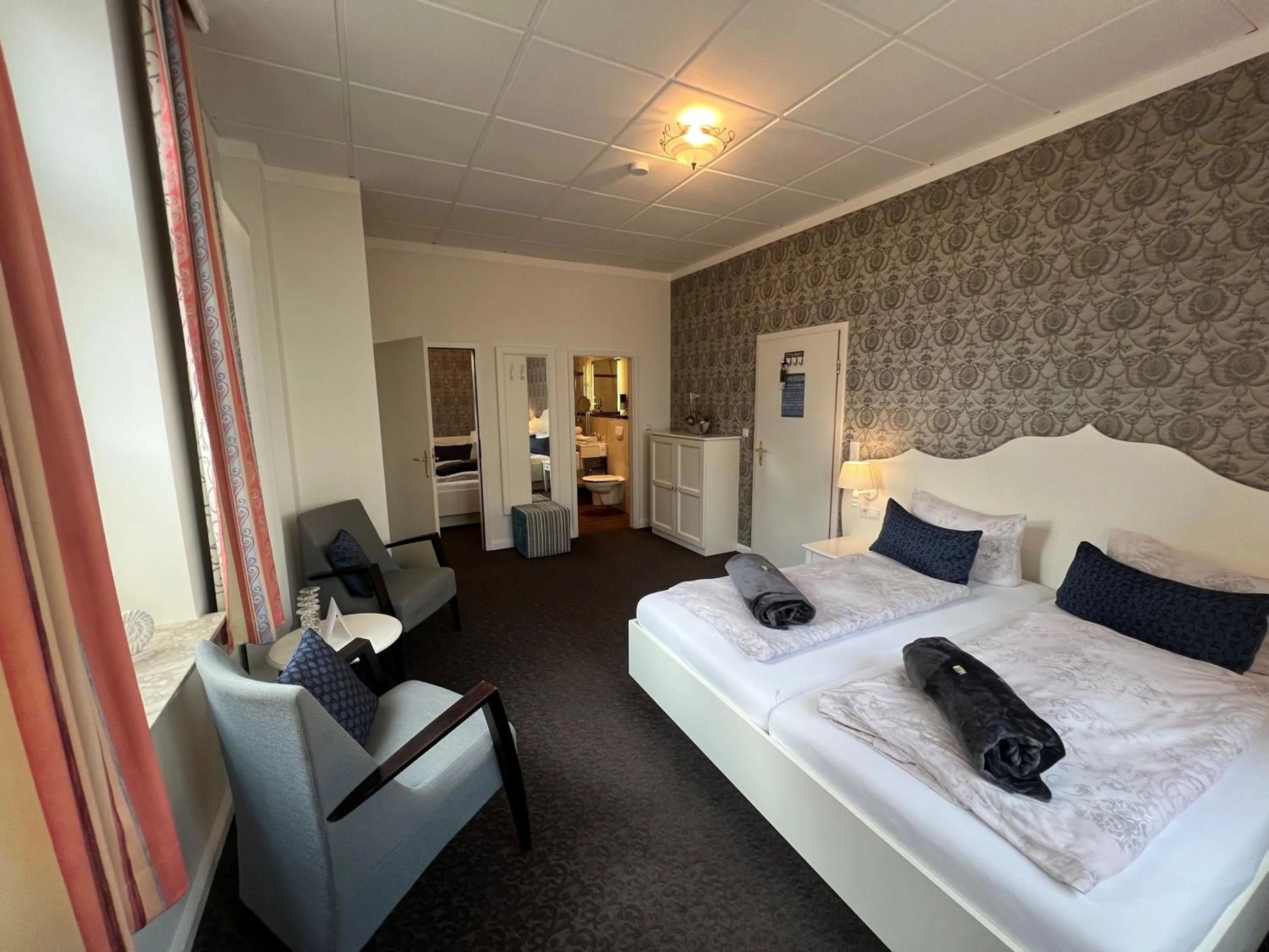 Photo of the whole room, Bed in Hotel Strandvilla Janine