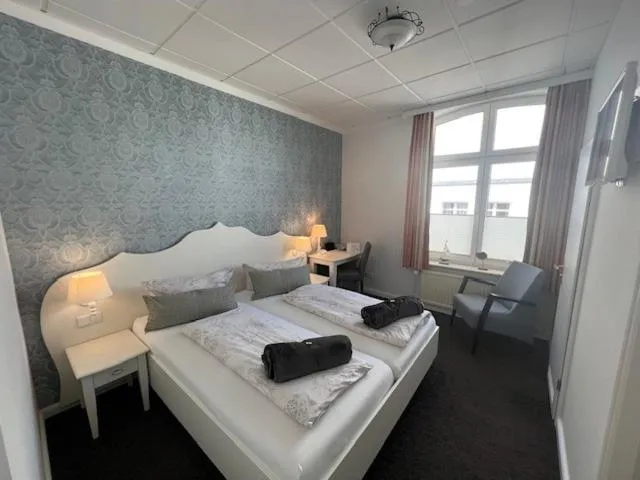 Photo of the whole room, Bed in Hotel Strandvilla Janine