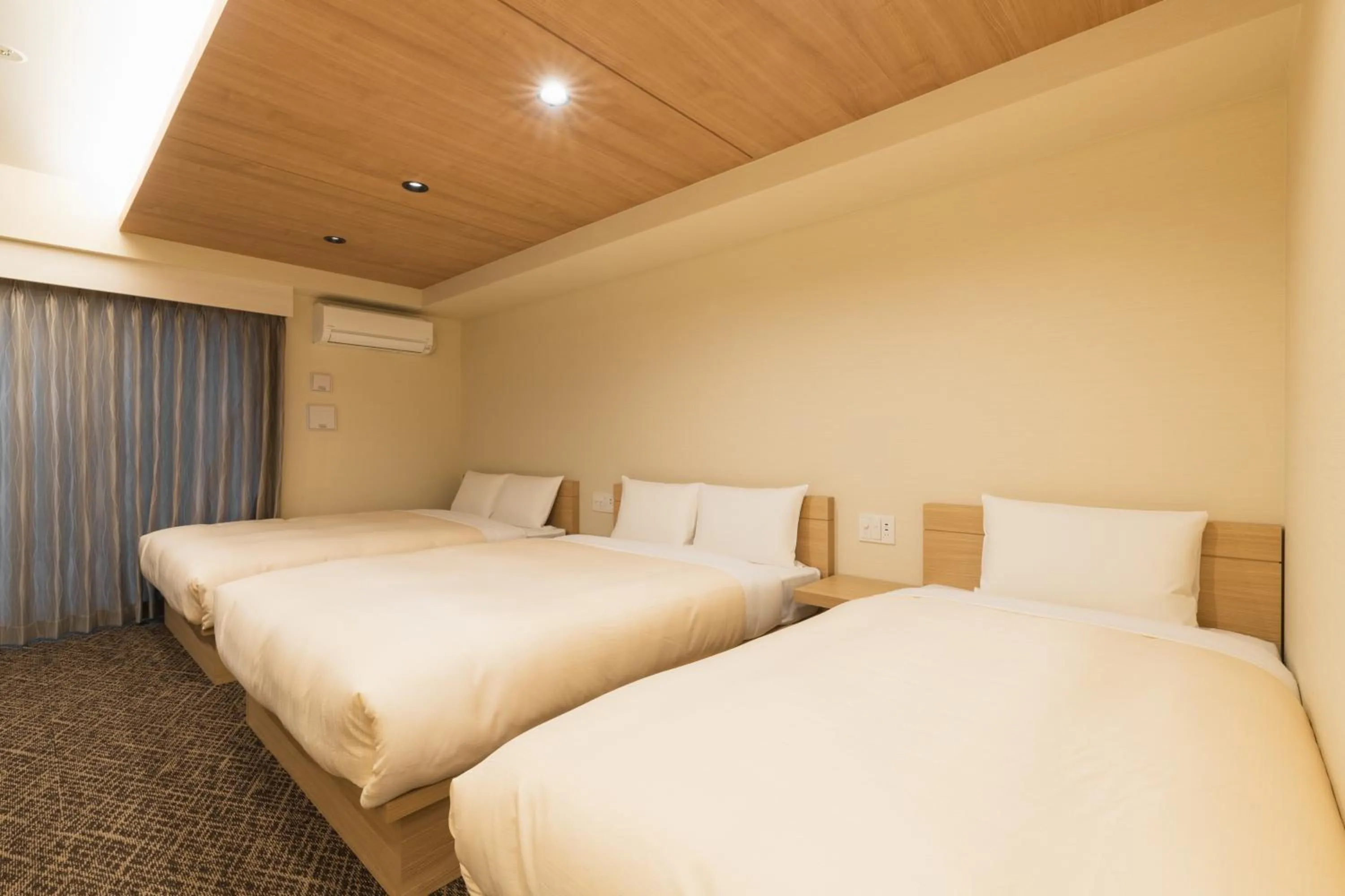 Bed in HOTEL WA HAKATA