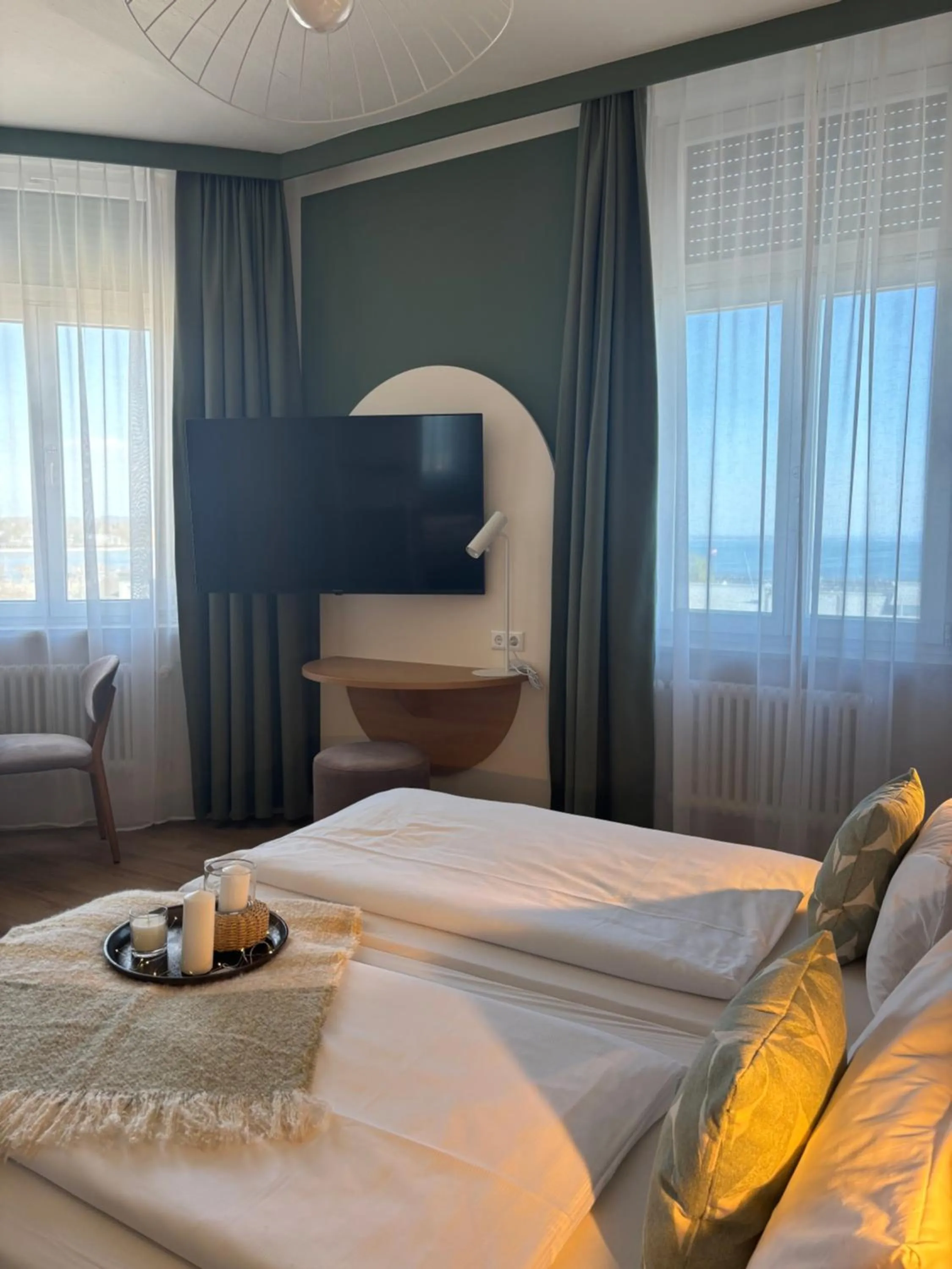 Bed in Gästehaus Centro in Konstanz