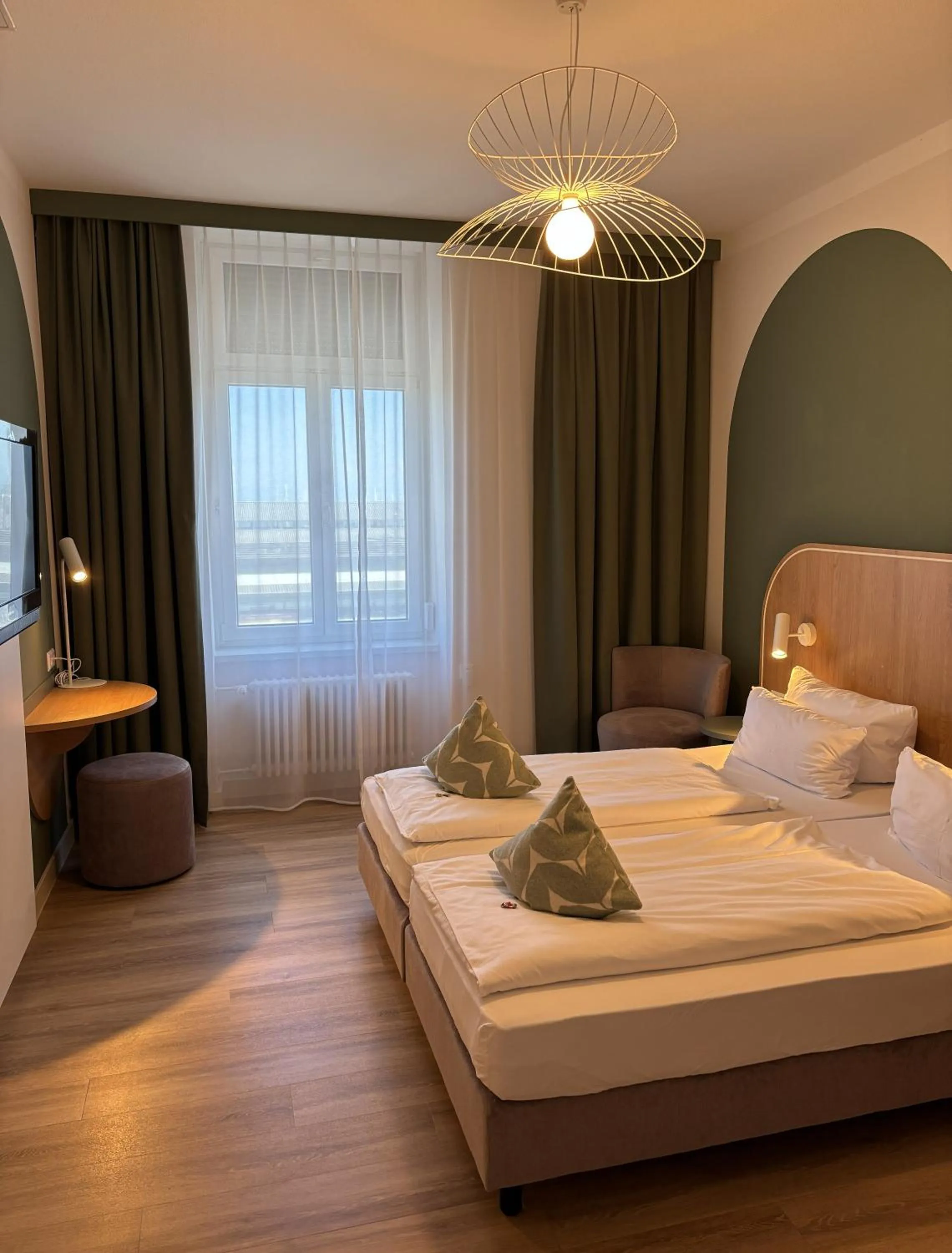 Bed in Gästehaus Centro in Konstanz