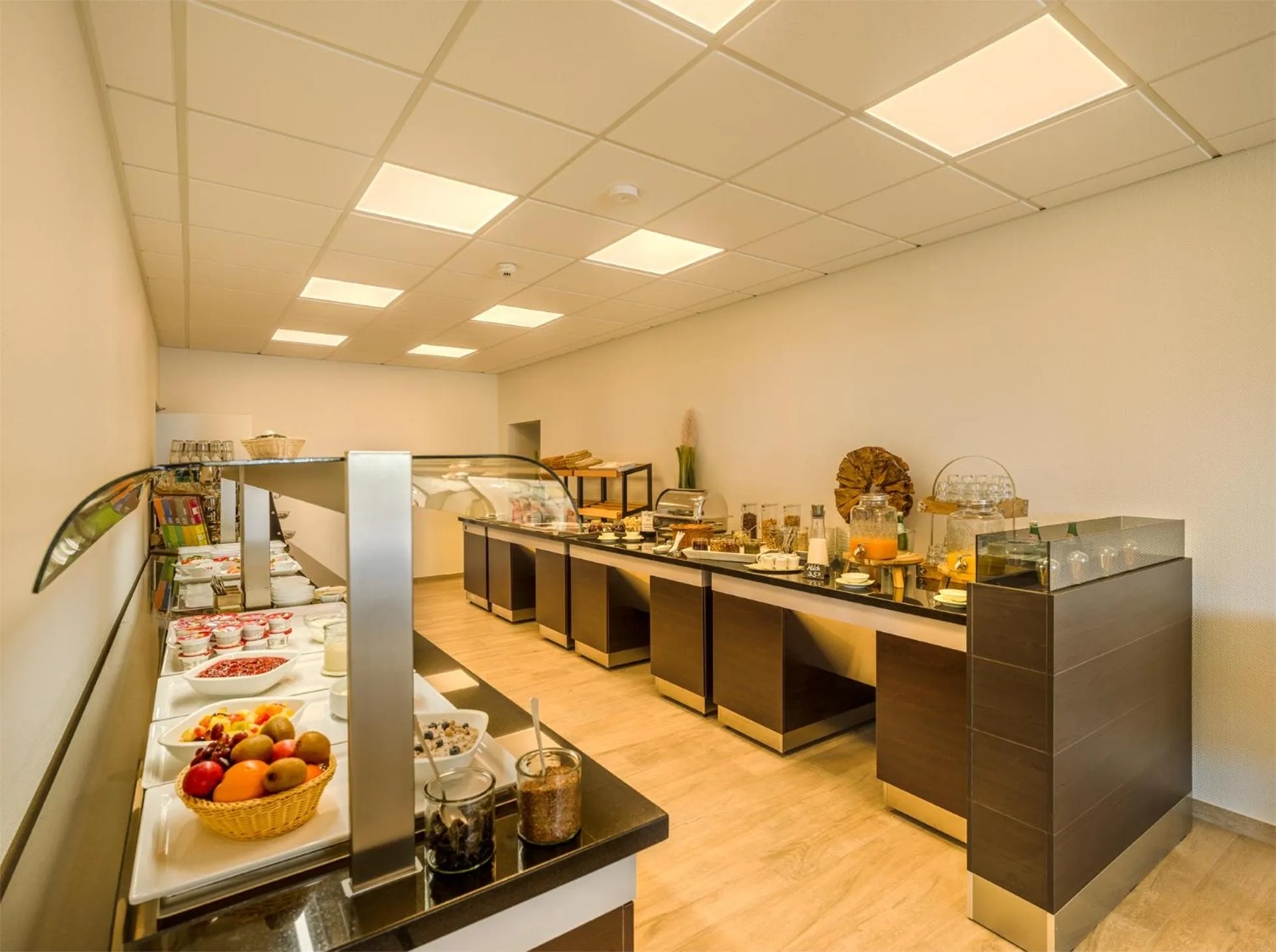 Breakfast in Villa Beachside