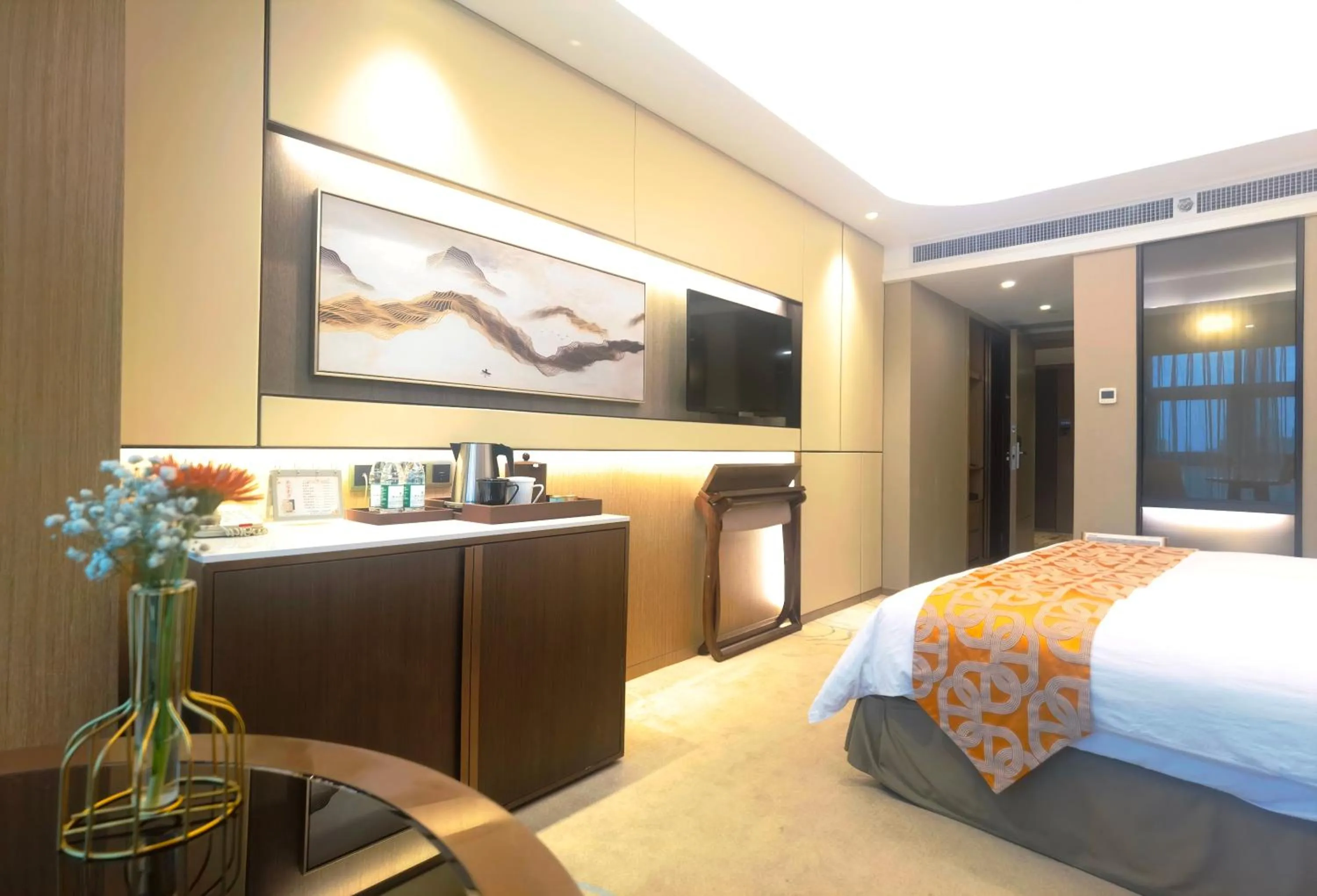 TV and multimedia, Bed in Jin Jiang Pine City Hotel