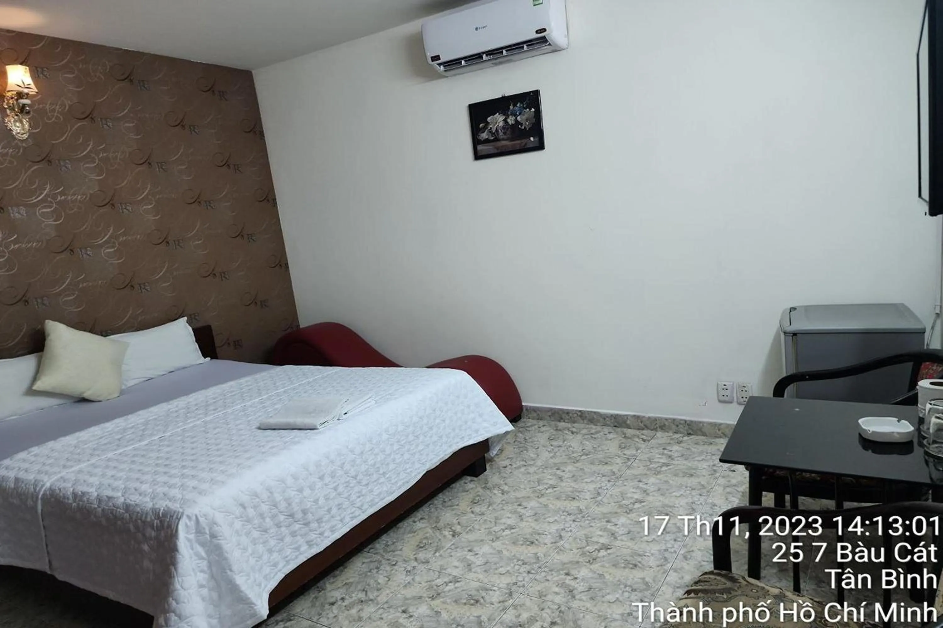 Bedroom in BAU CAT HOTEL