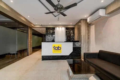 FabHotel Seventy Seven