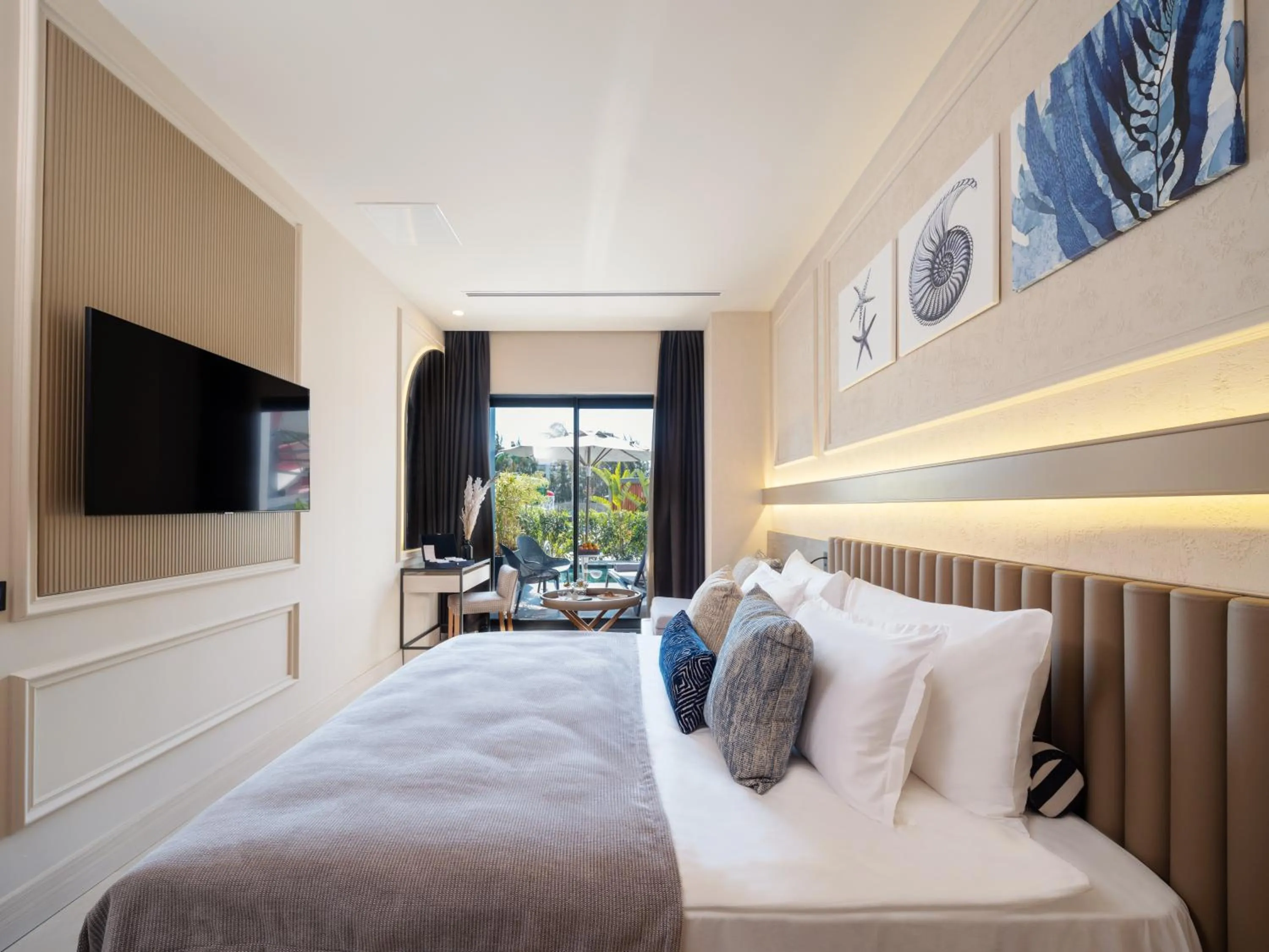 Bedroom in Liu Resorts