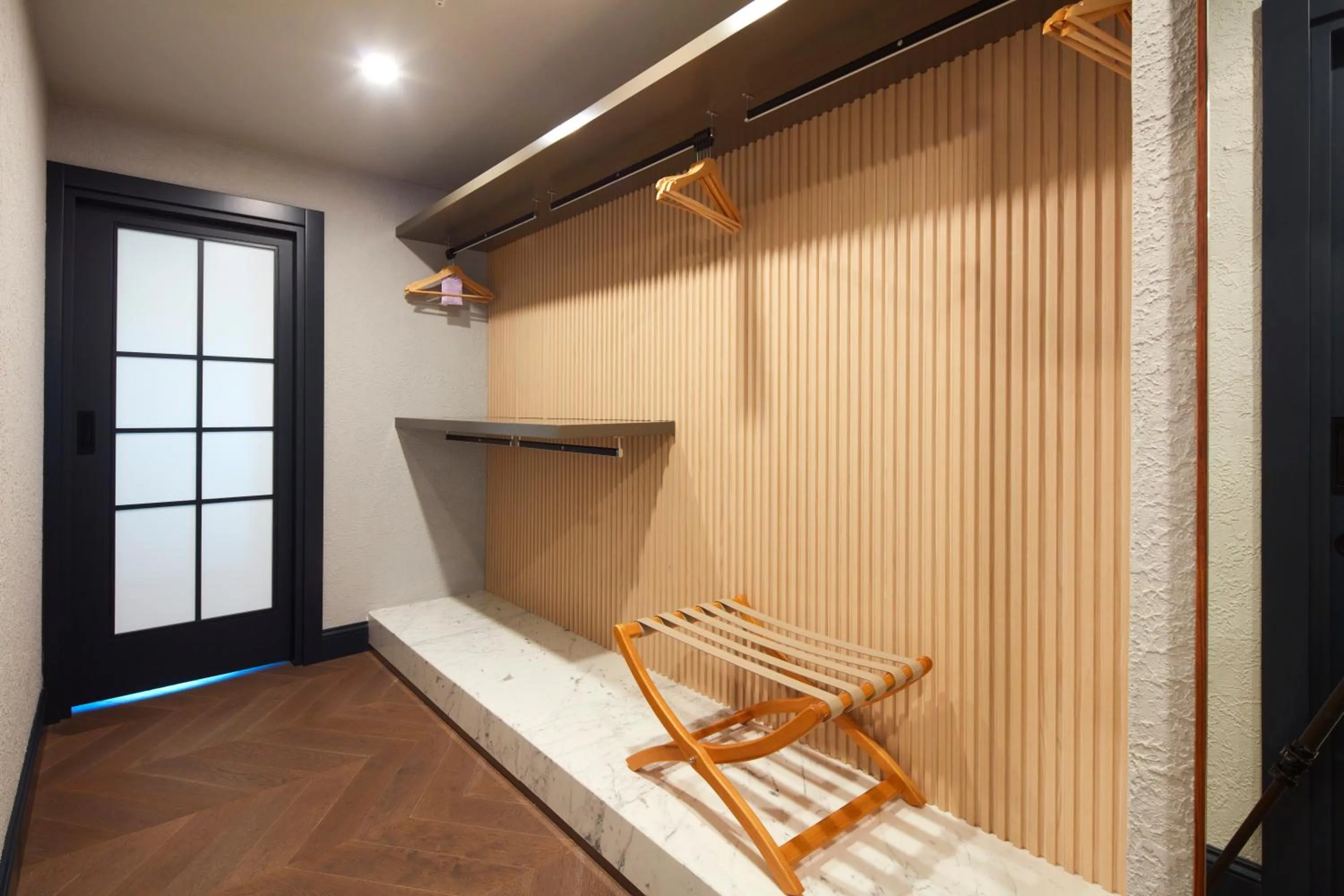 wardrobe in Liu Resorts