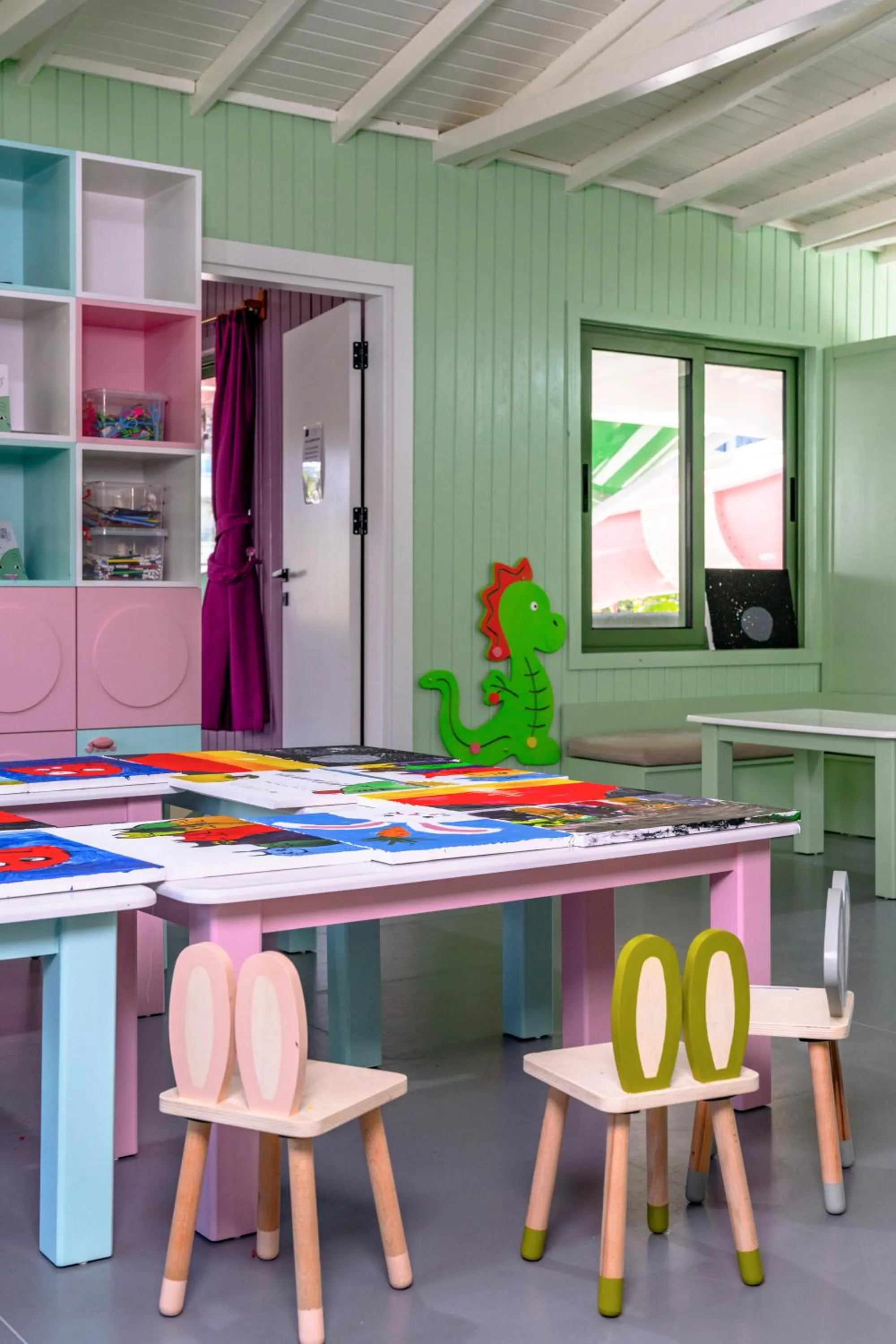 Kids's club in Liu Resorts