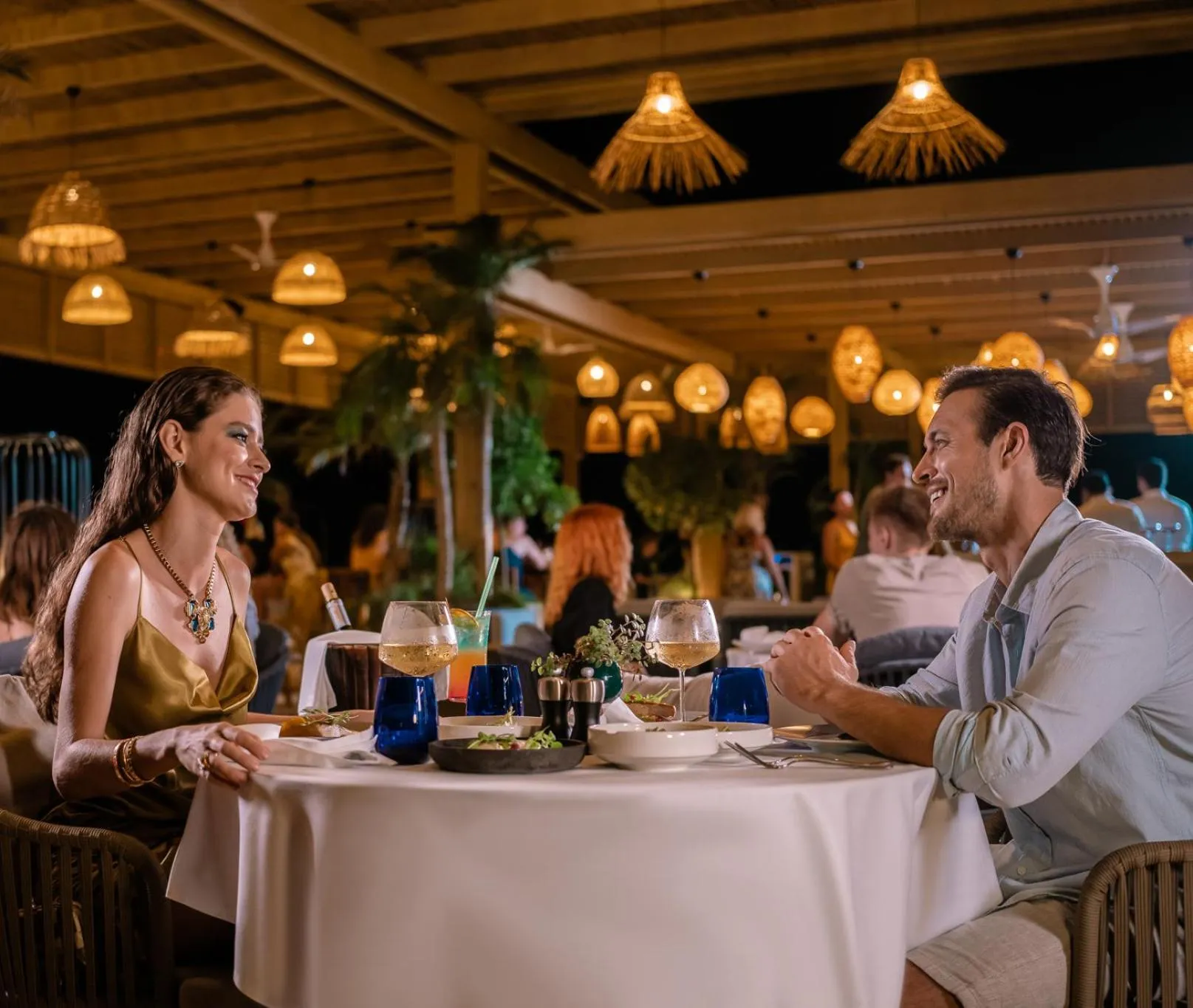 Restaurant/places to eat in Liu Resorts