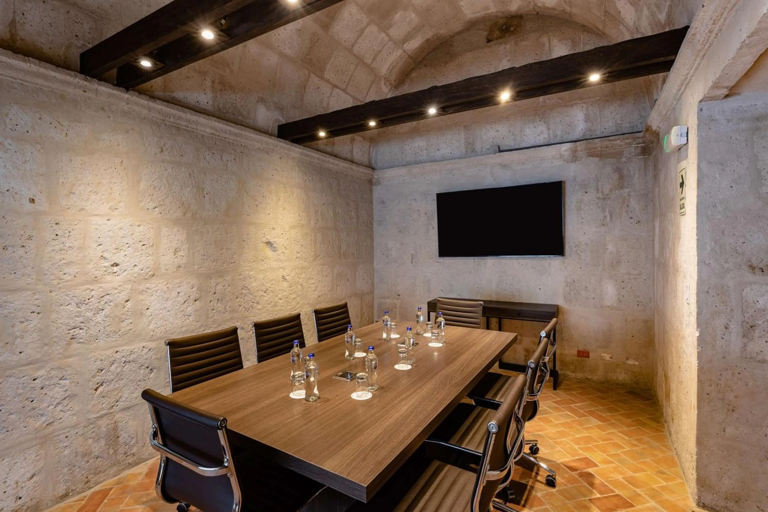 Meeting/conference room in Hampton by Hilton Arequipa