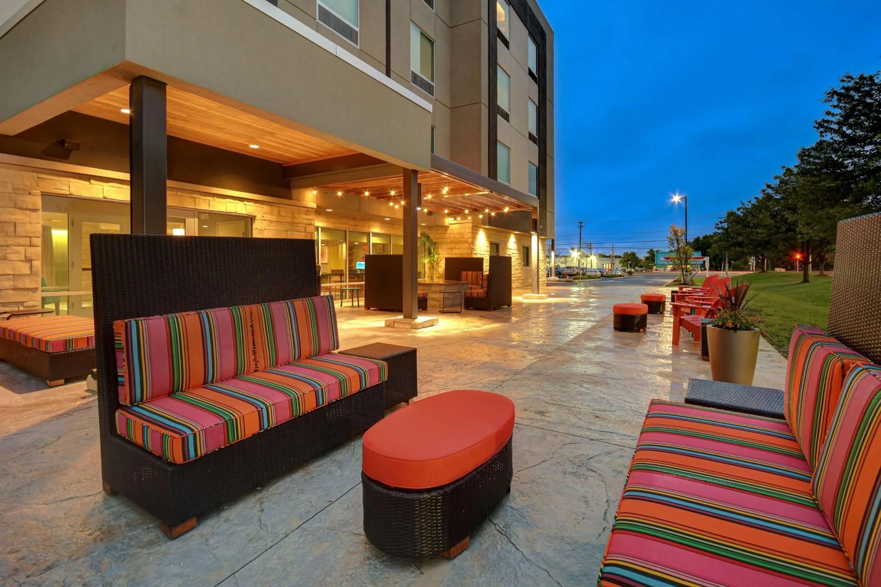 Patio in Home2 Suites East Hanover, NJ
