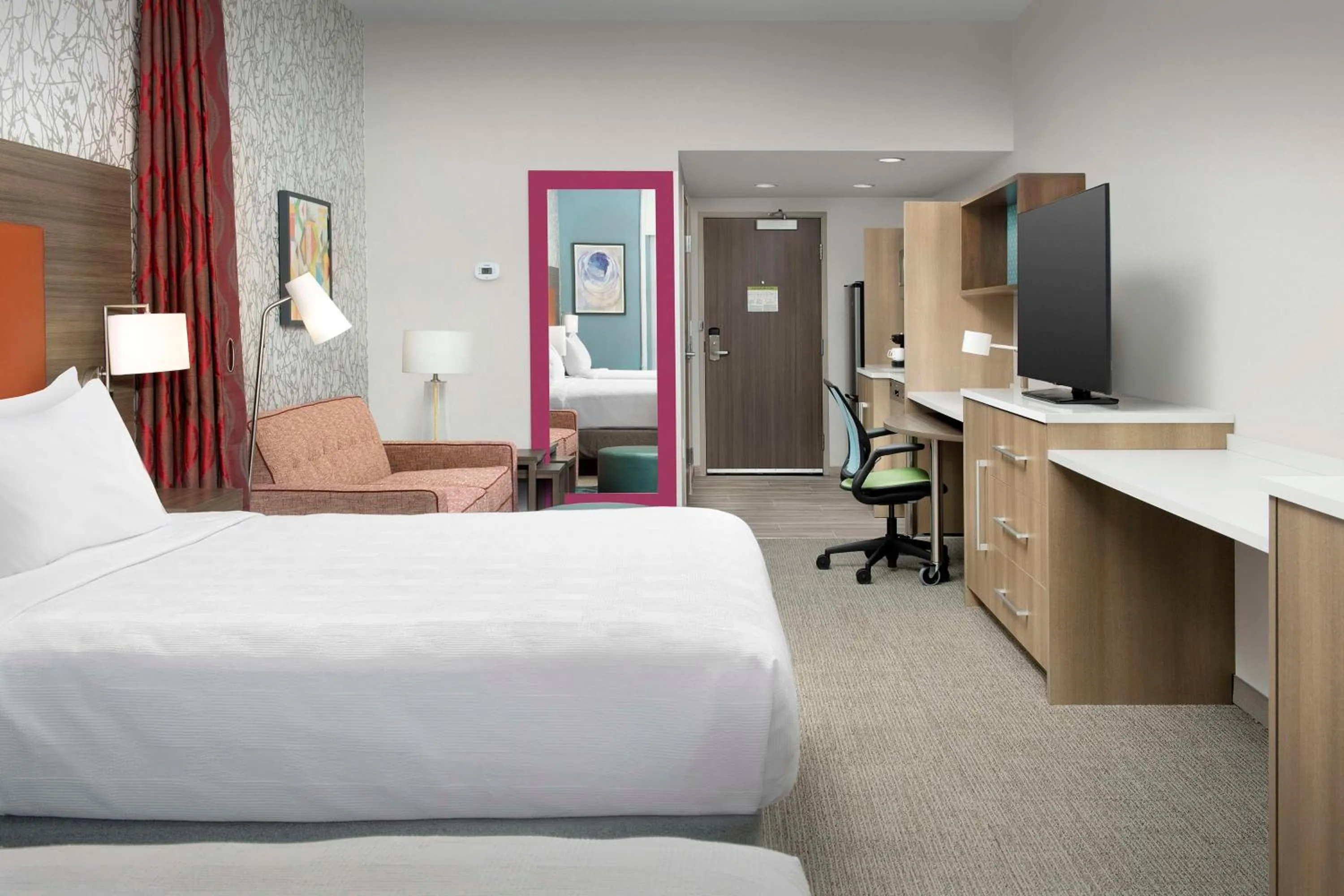 Bedroom, Bed in Home2 Suites by Hilton Fort Myers Airport