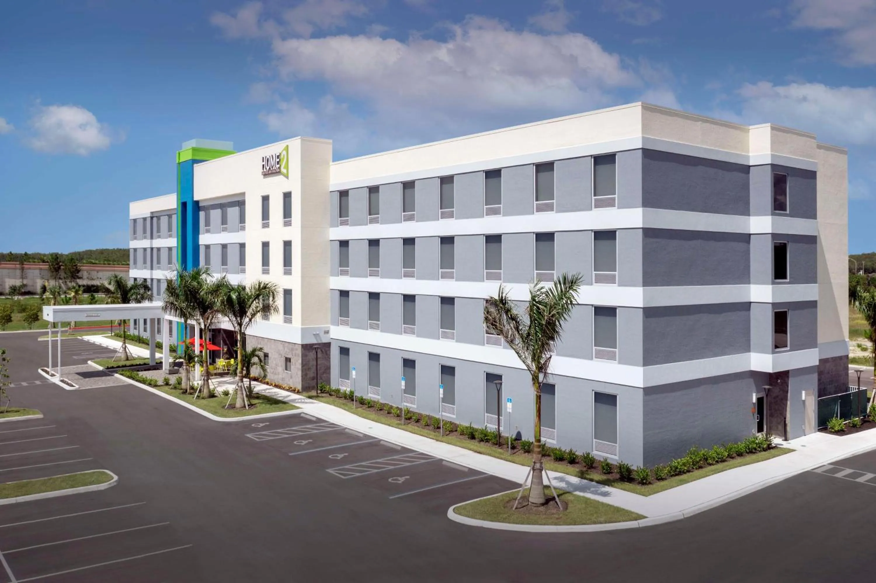 Property building in Home2 Suites by Hilton Fort Myers Airport