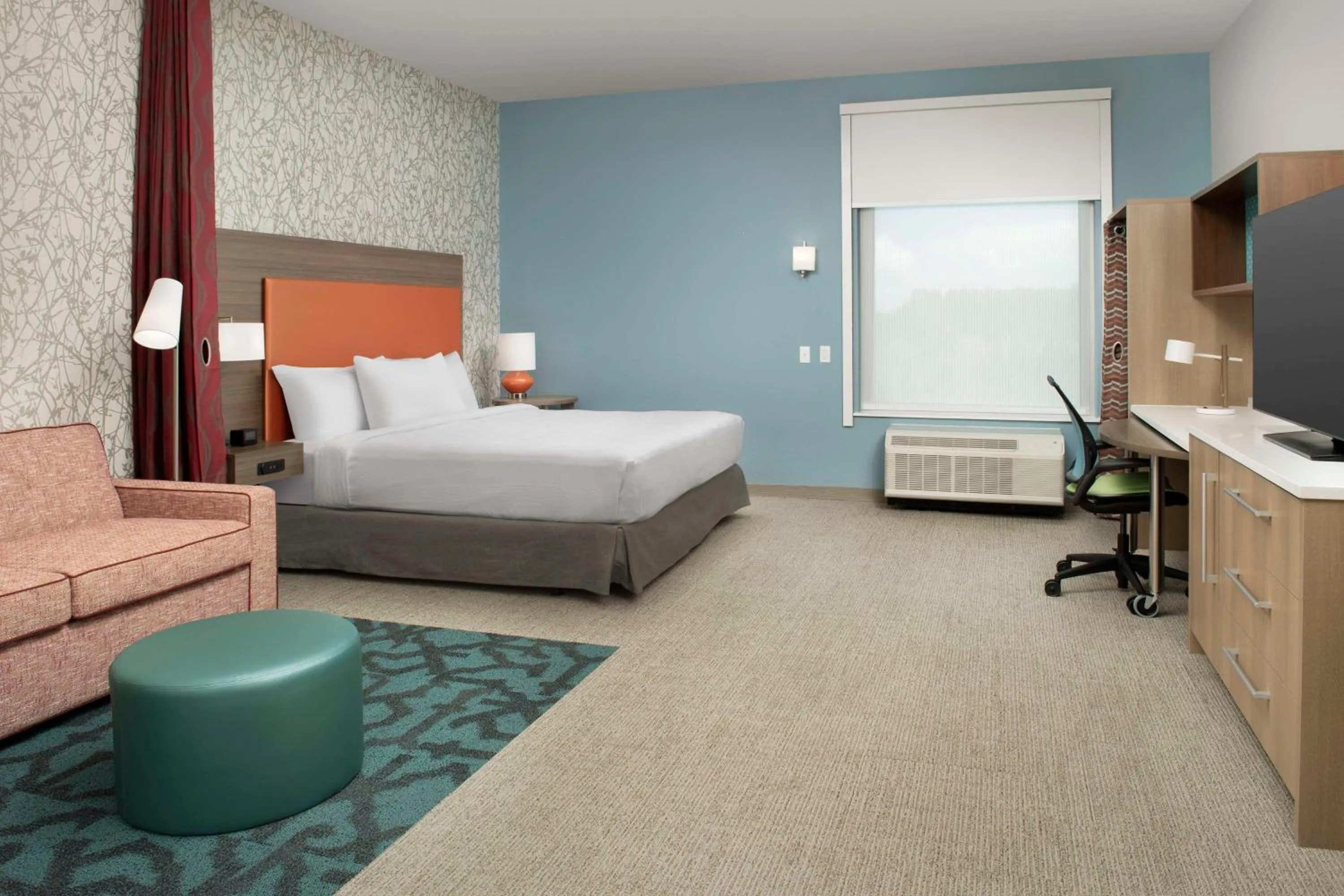 Bedroom, Bed in Home2 Suites by Hilton Fort Myers Airport