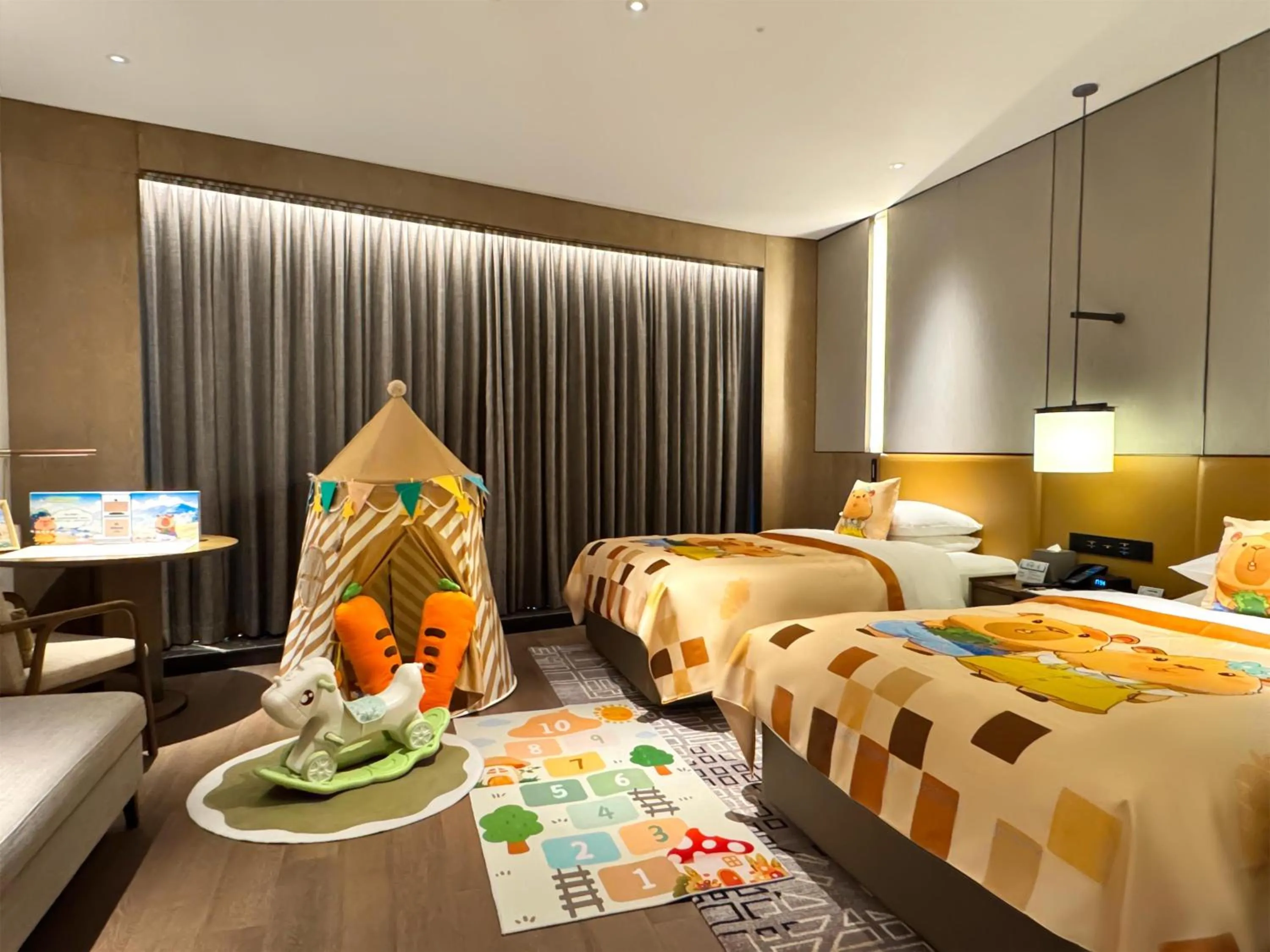 Bedroom, Bed in Hilton Jiaxing