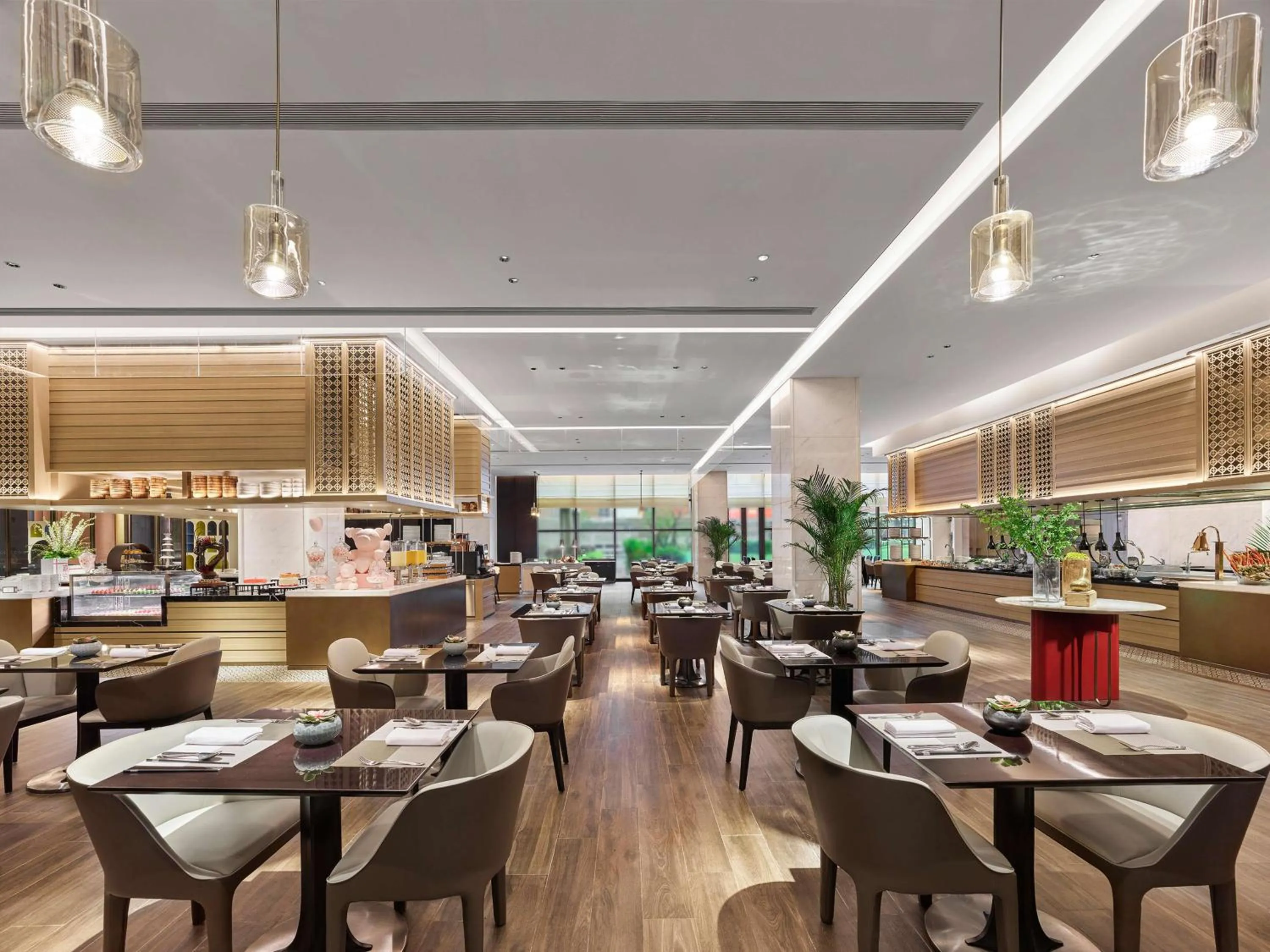 Restaurant/places to eat in Hilton Jiaxing