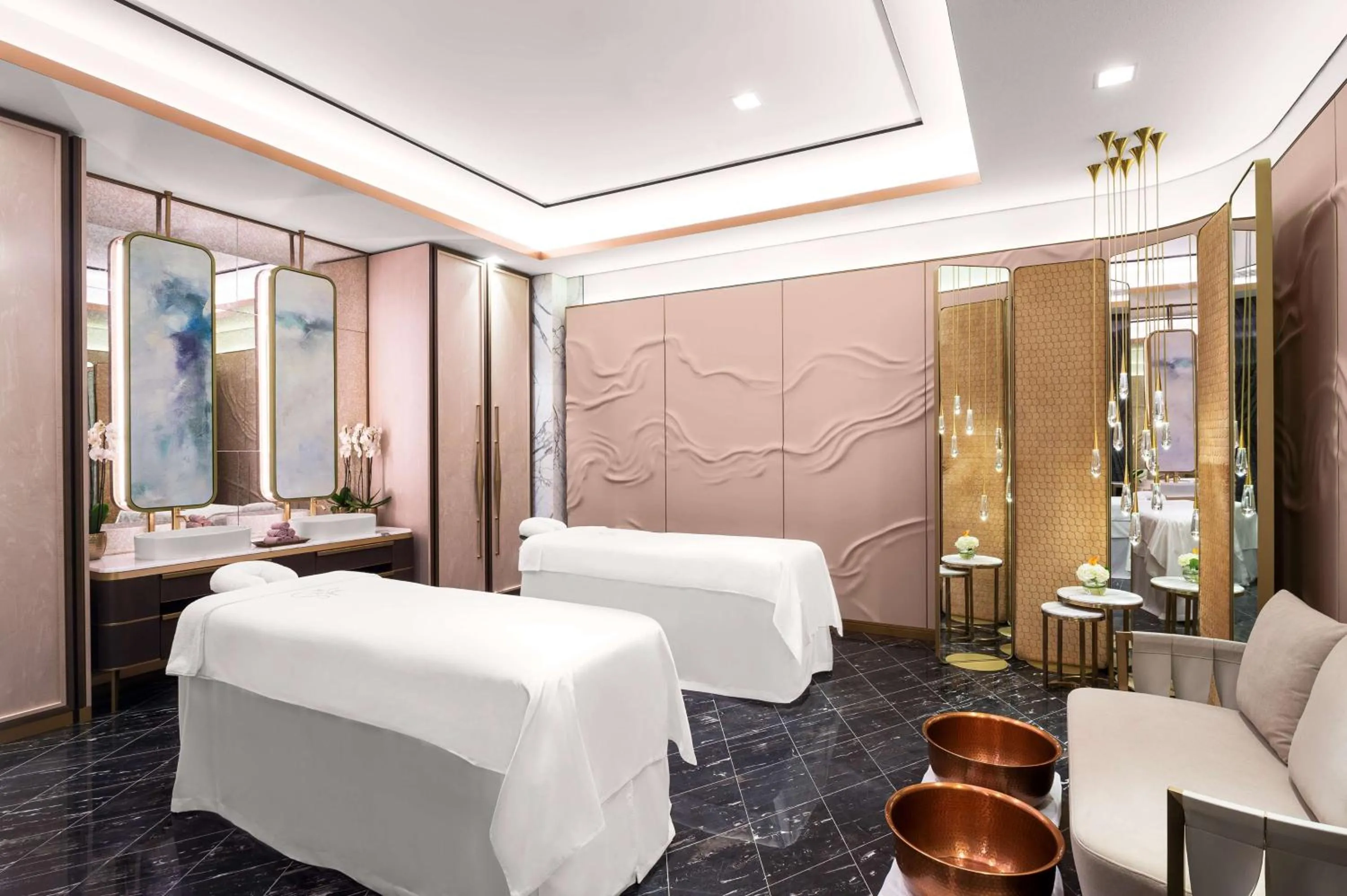 Spa and wellness centre/facilities in Waldorf Astoria Kuwait