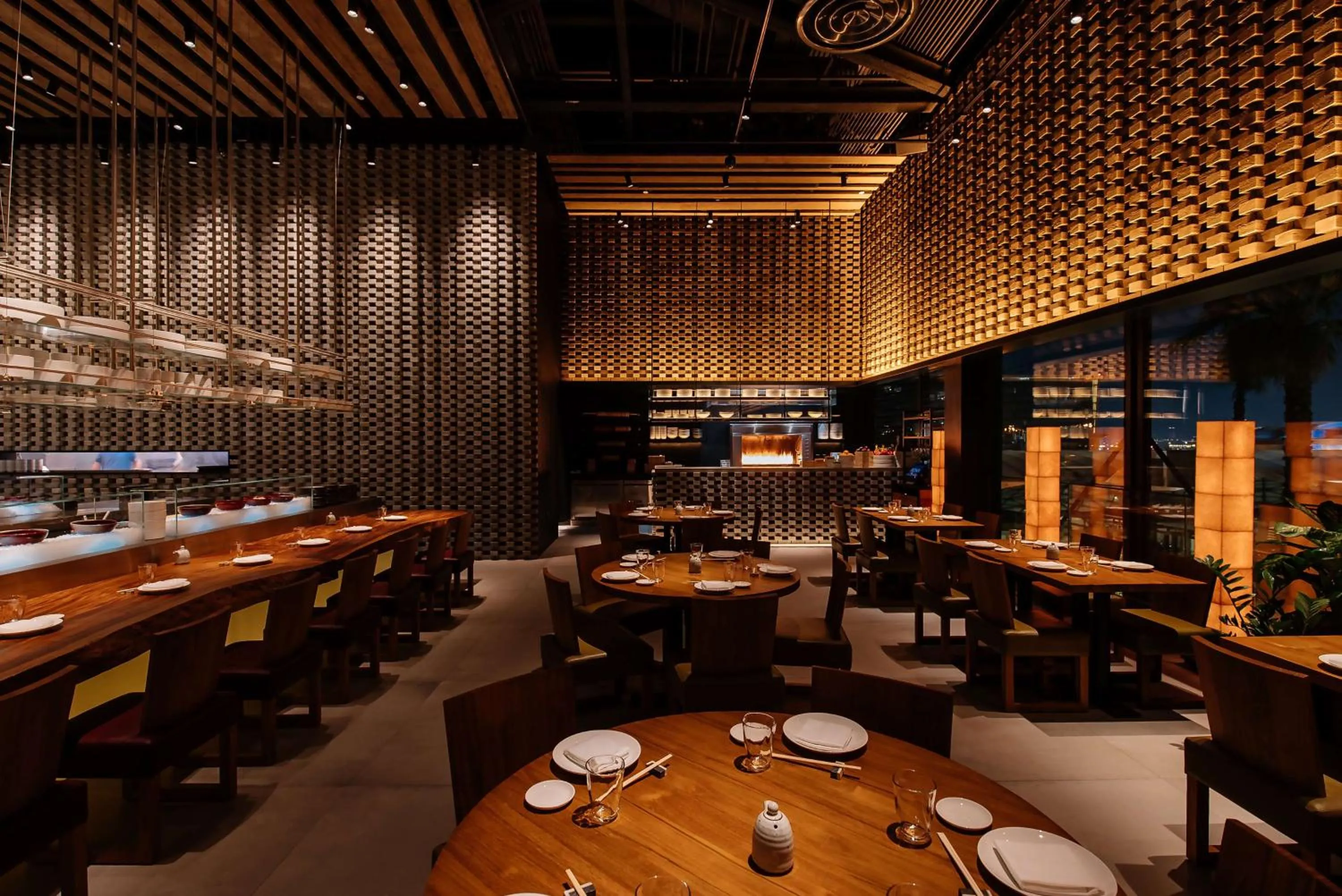 Restaurant/places to eat in Waldorf Astoria Kuwait