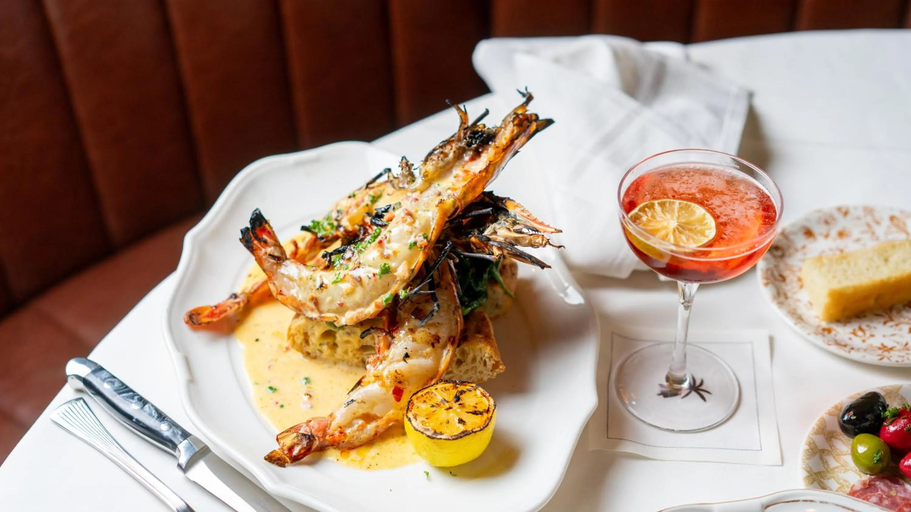 Restaurant/places to eat in The Ray Hotel Delray Beach, Curio Collection By Hilton