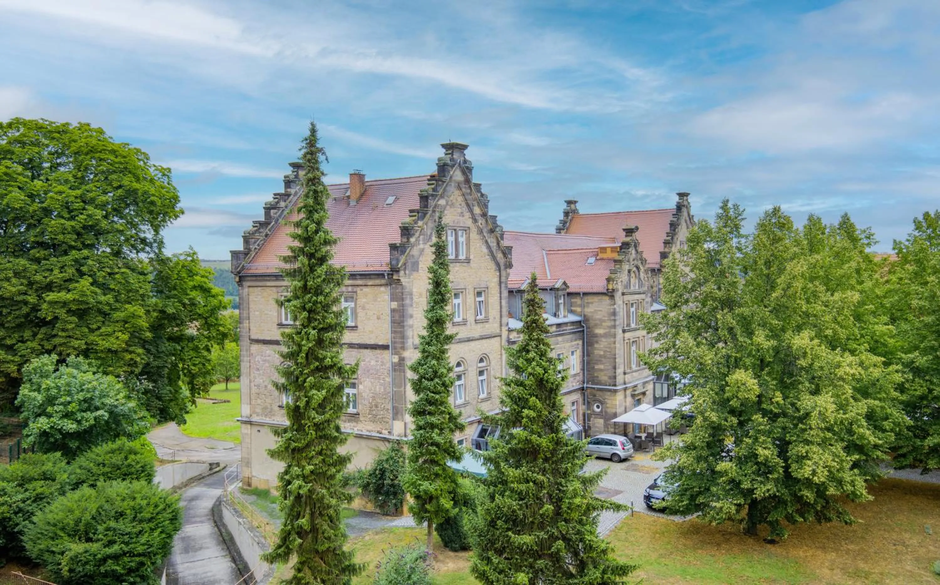 Property building in Hotel Schloss Nebra