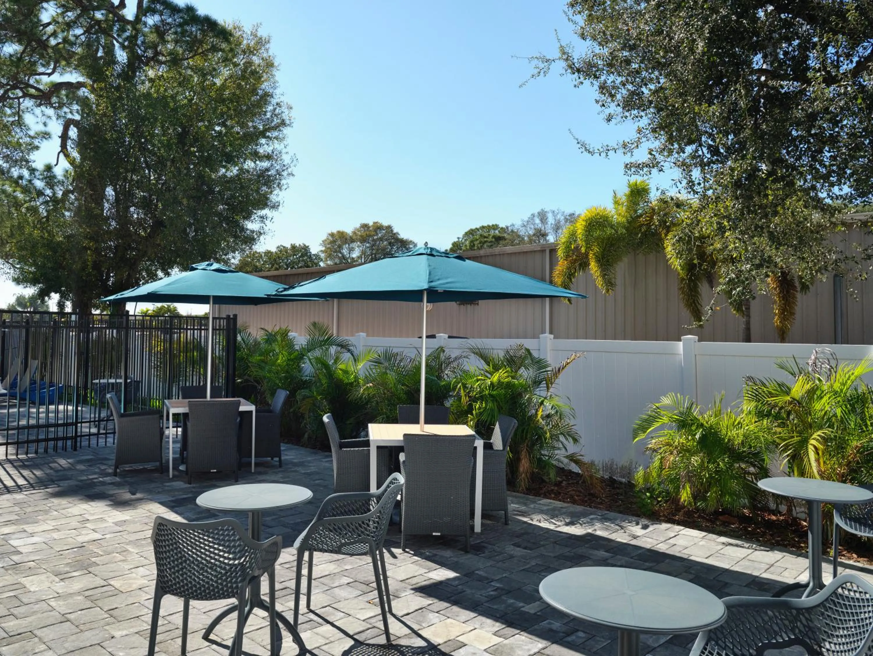 Patio in Hampton Inn Pinellas Park St Petersburg, Fl