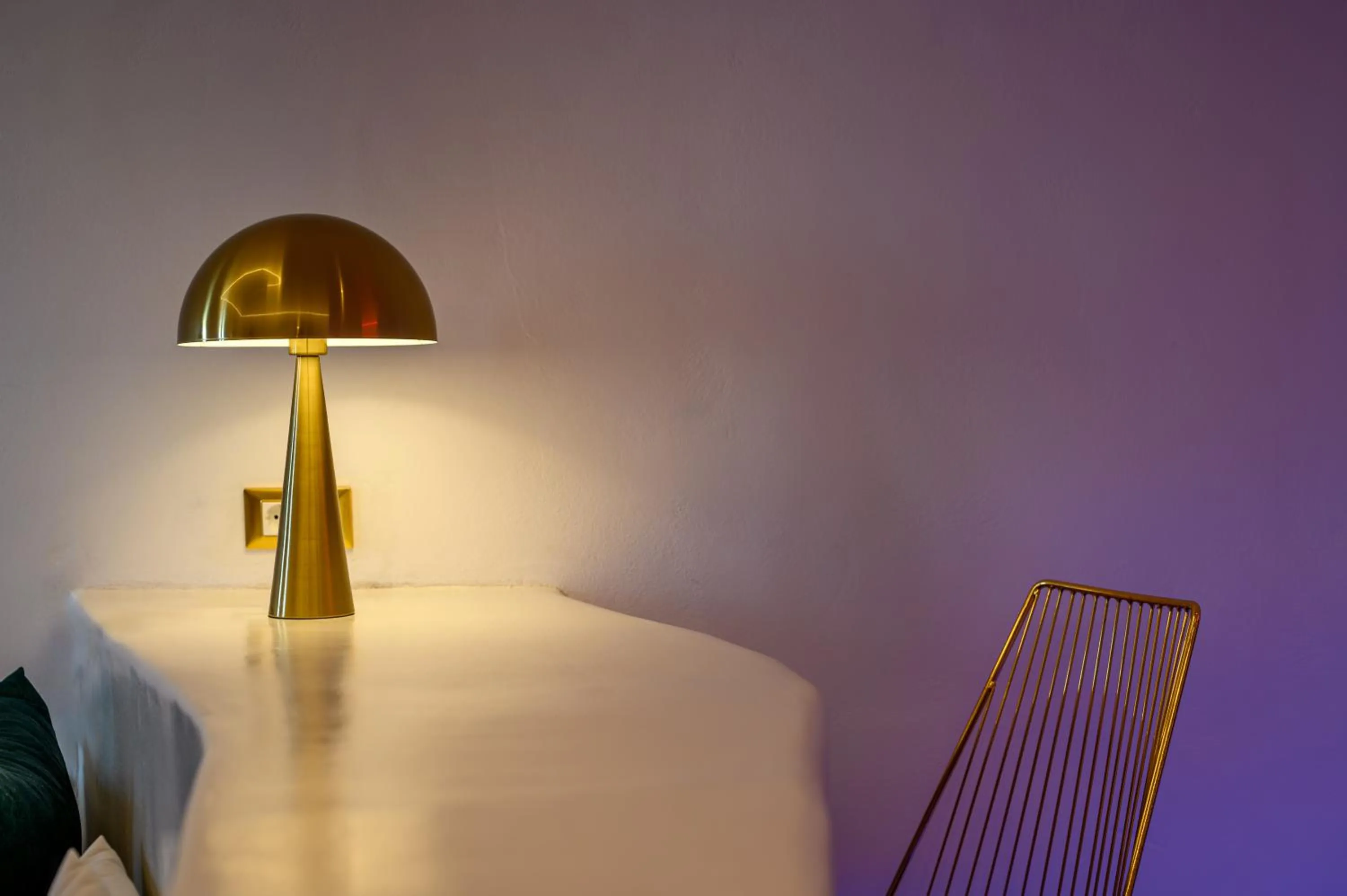 Decorative detail in Canyon Santorini