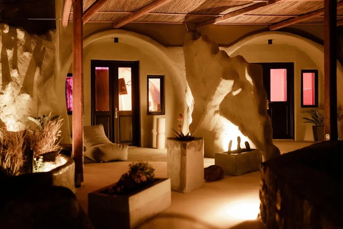 Property building in Canyon Santorini