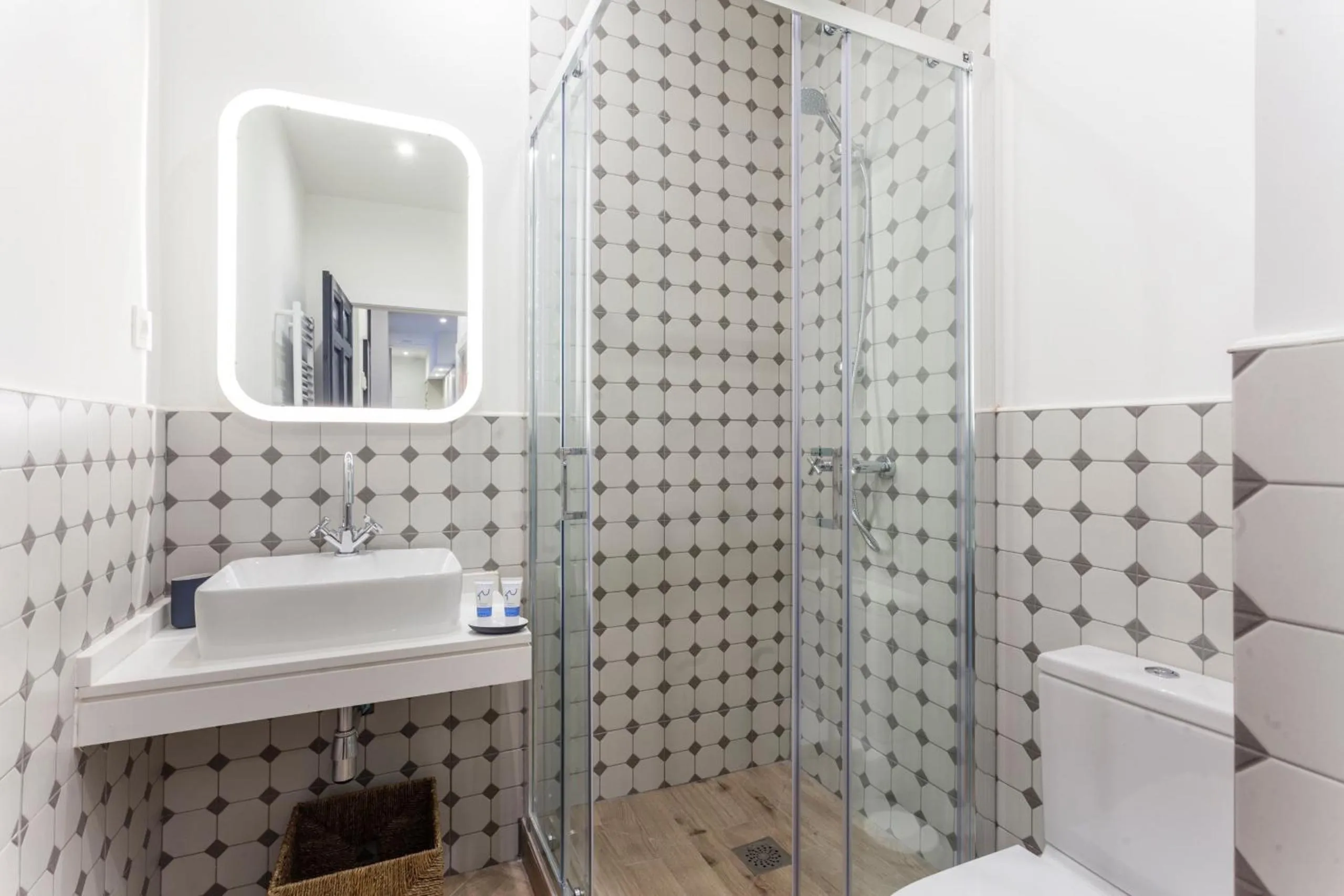 Bathroom in Zoko Suites en Madrid