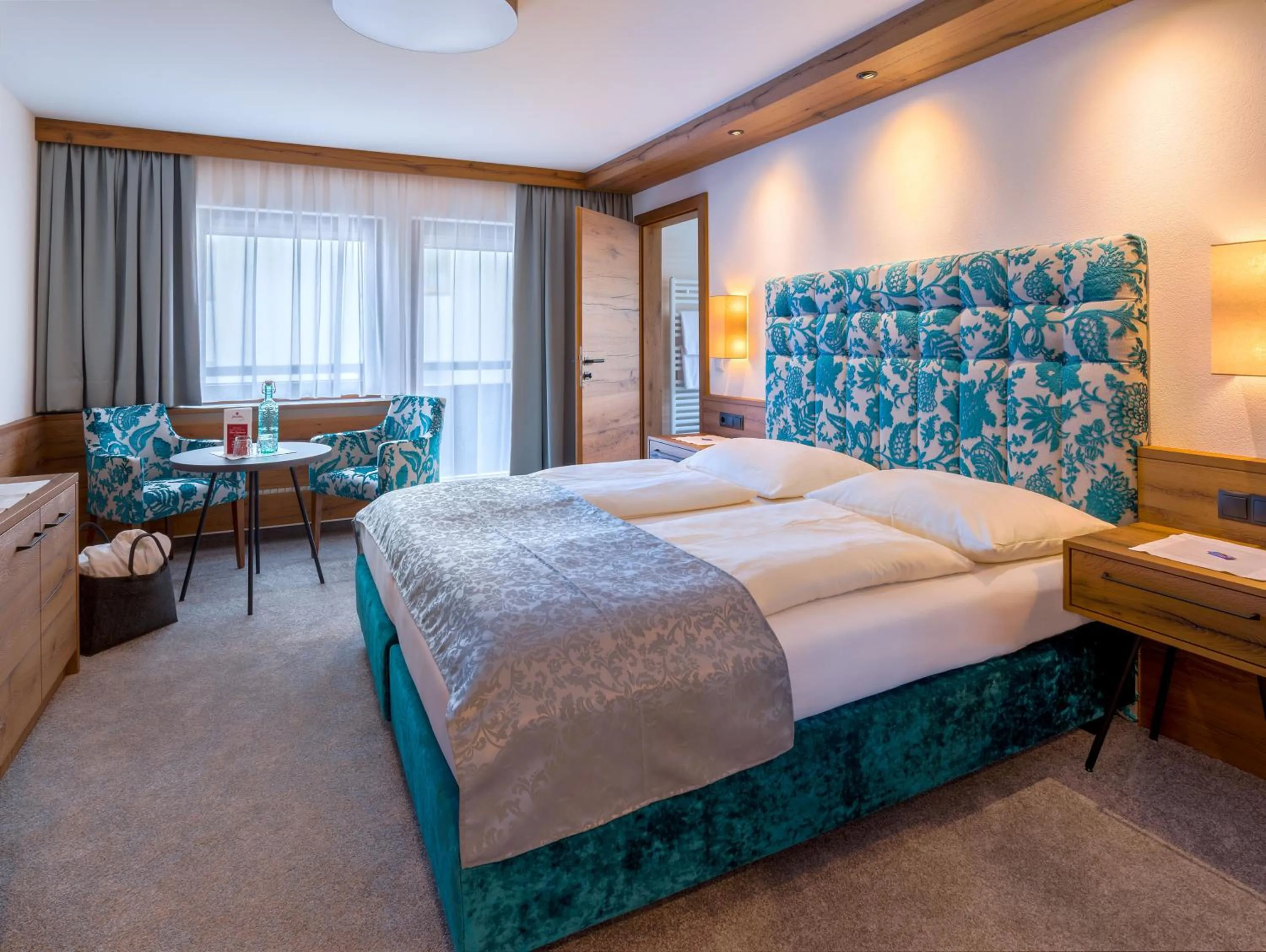 Photo of the whole room, Bed in Hotel-Garni Jakober - B&B und Appartements