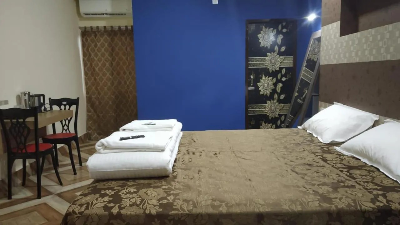 Photo of the whole room, Bed in HOTEL SHREESH (NEIL)