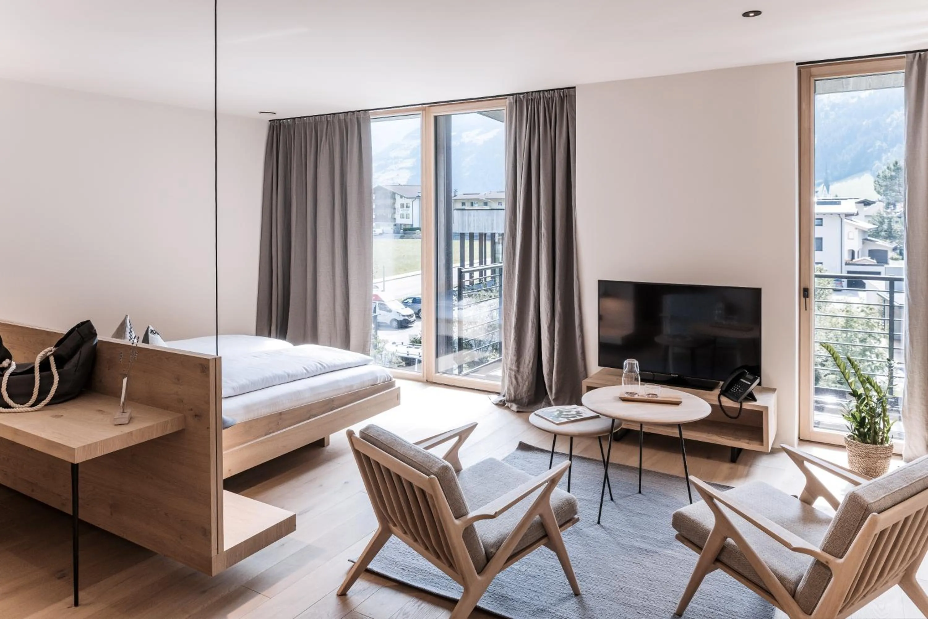 Bedroom, Bed in zelloon boutique hotel