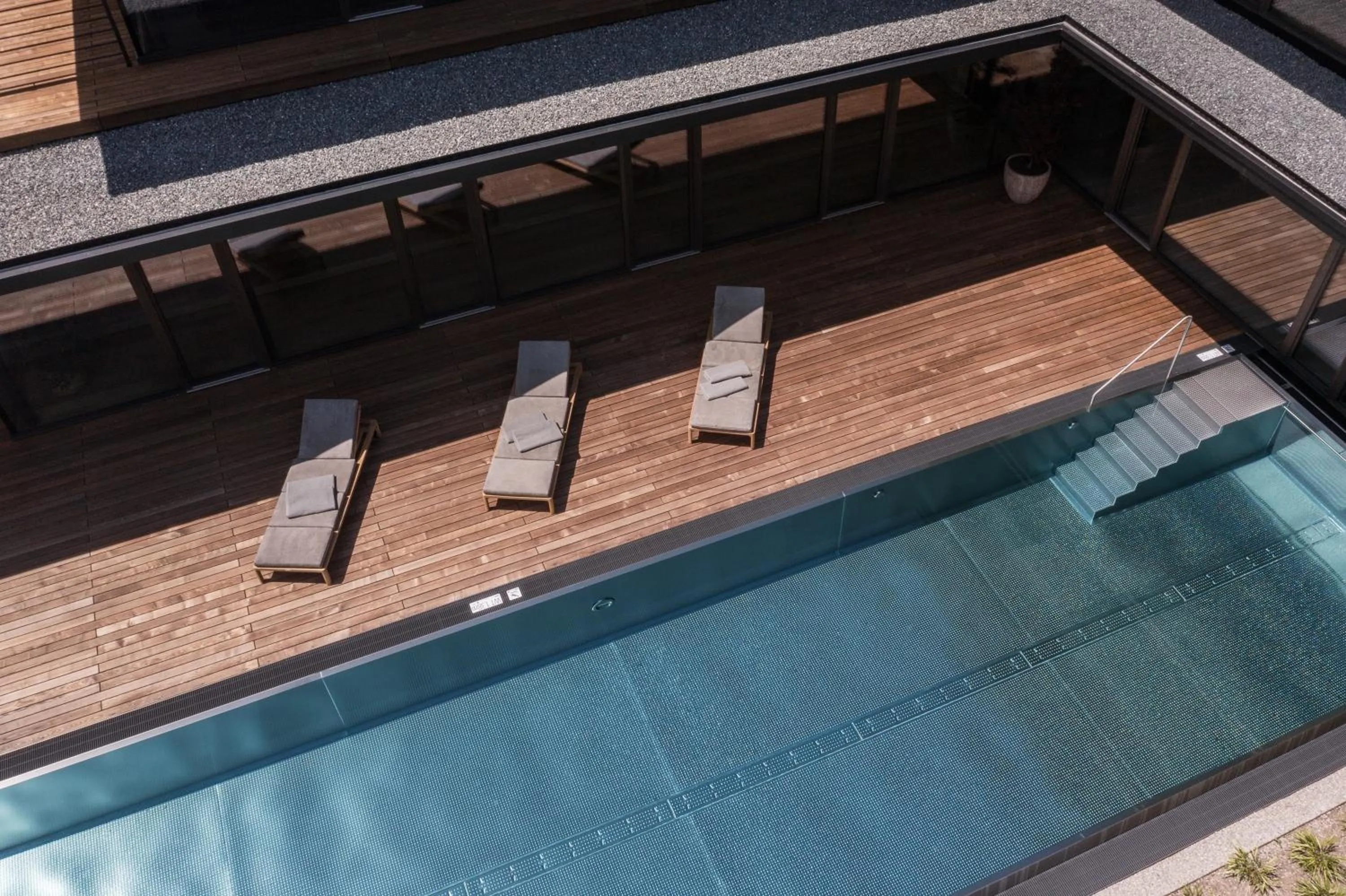 Swimming pool in zelloon boutique hotel