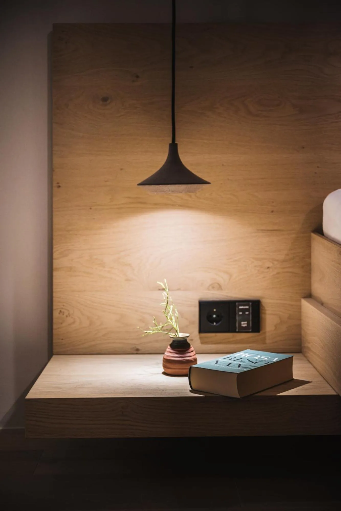 Decorative detail in zelloon boutique hotel