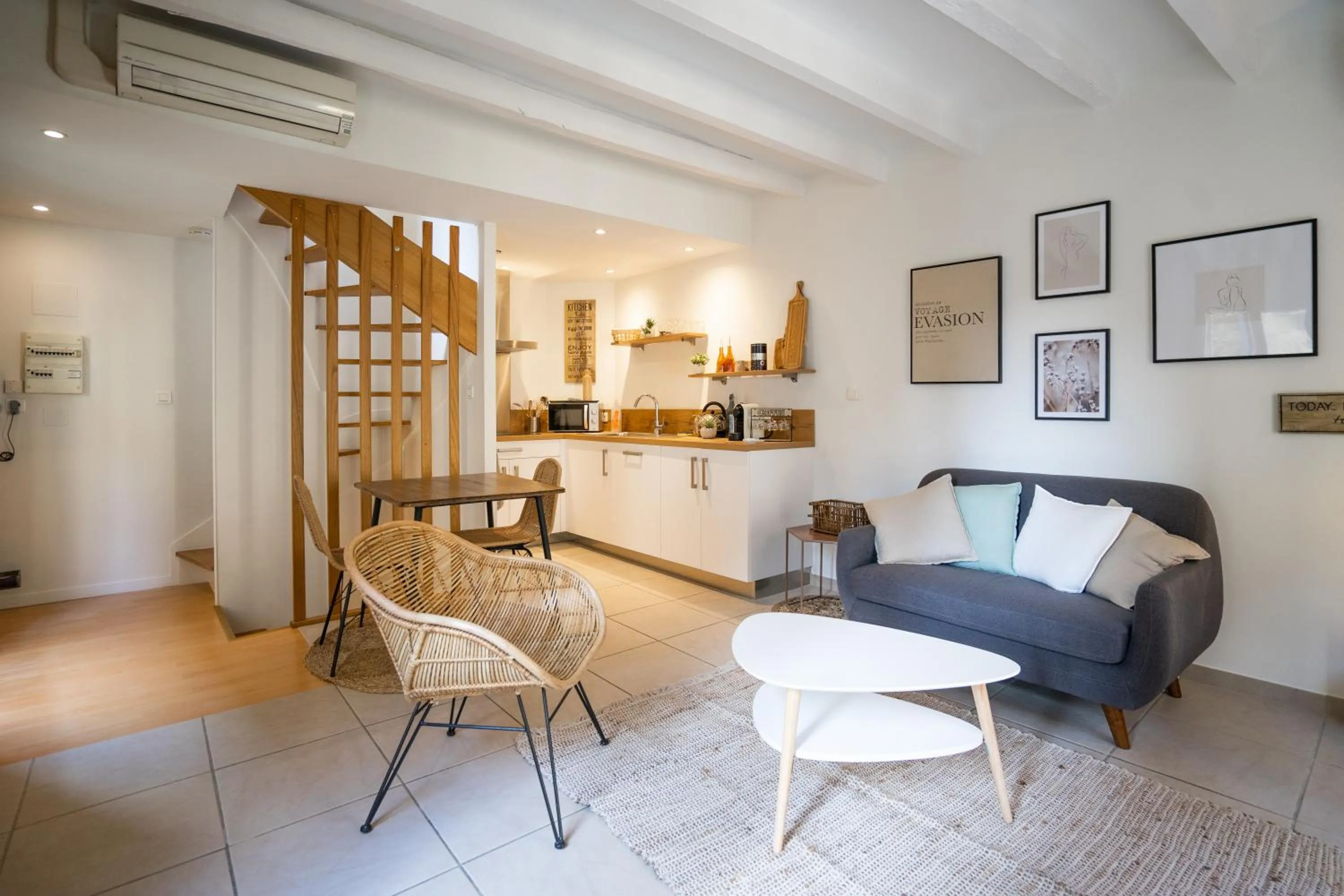Living room in La Mesange de Sarlat
