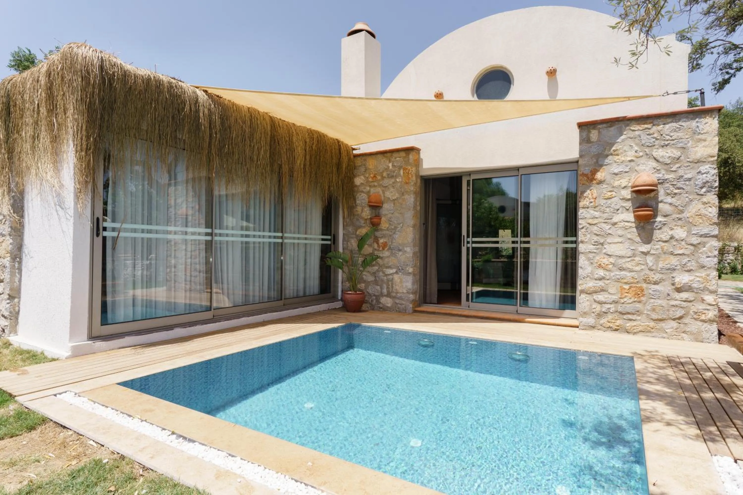 Swimming pool in Odette Bodrum