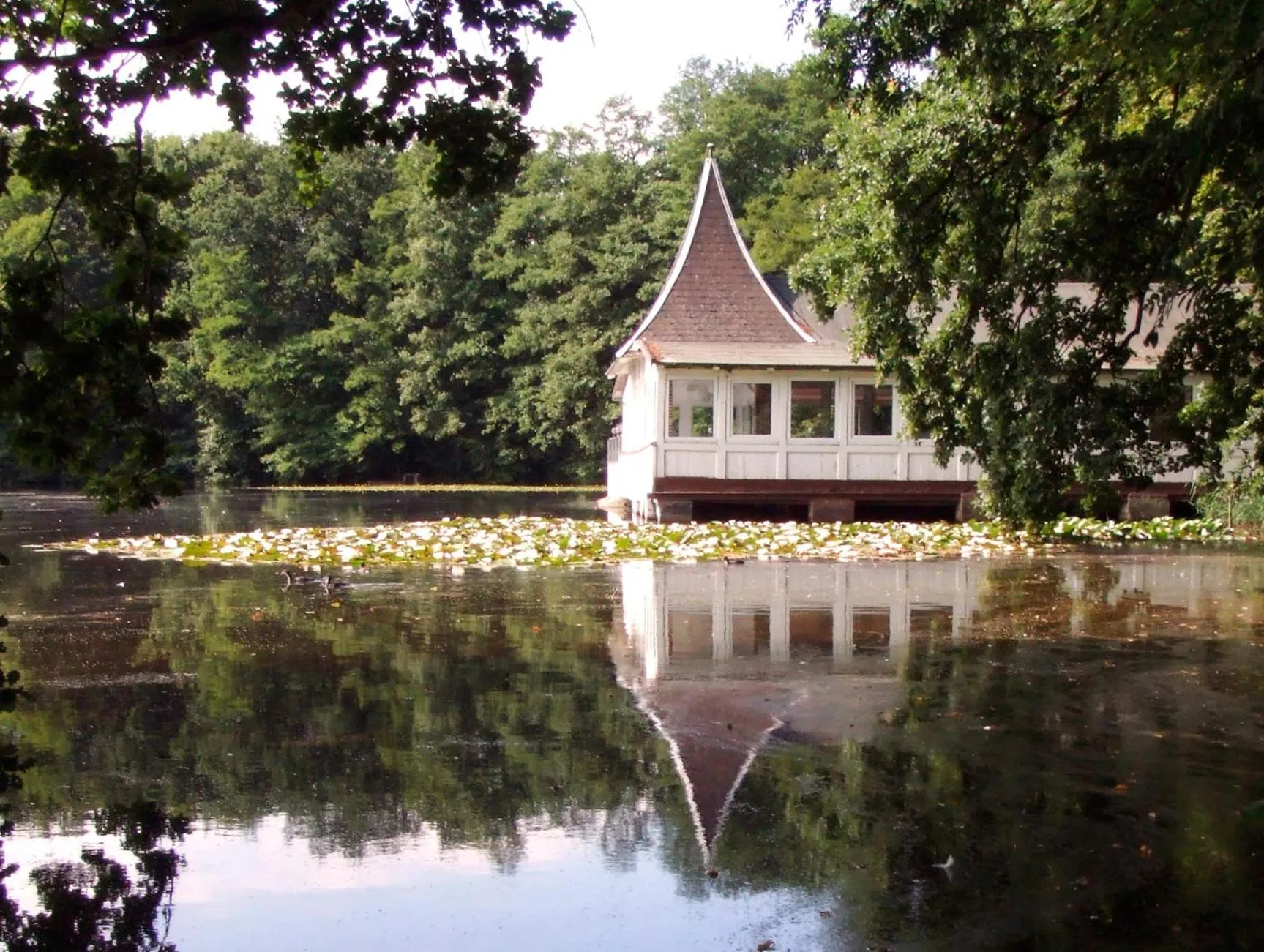Lake view in Bokel-Mühle am See