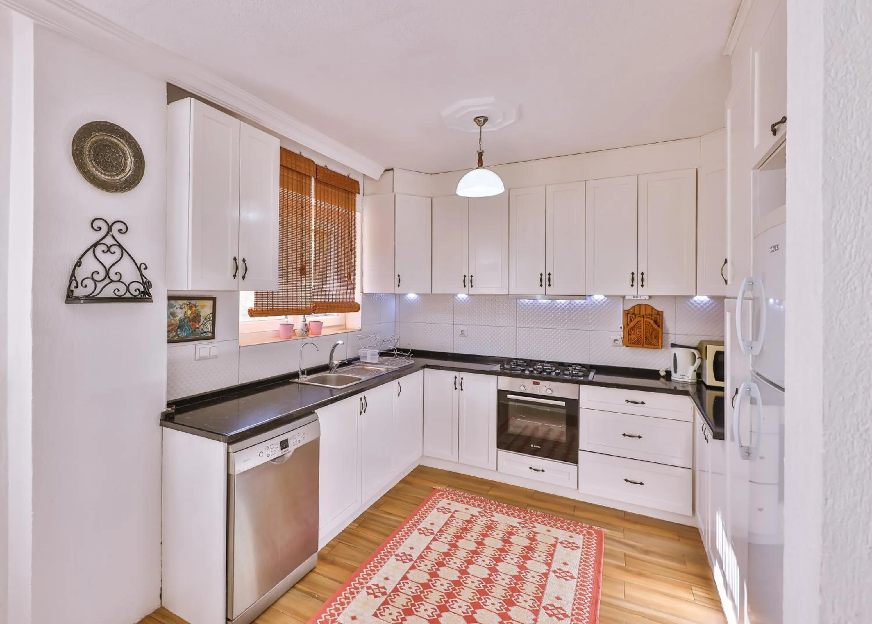 Kitchen or kitchenette in Villa Candan Kaş