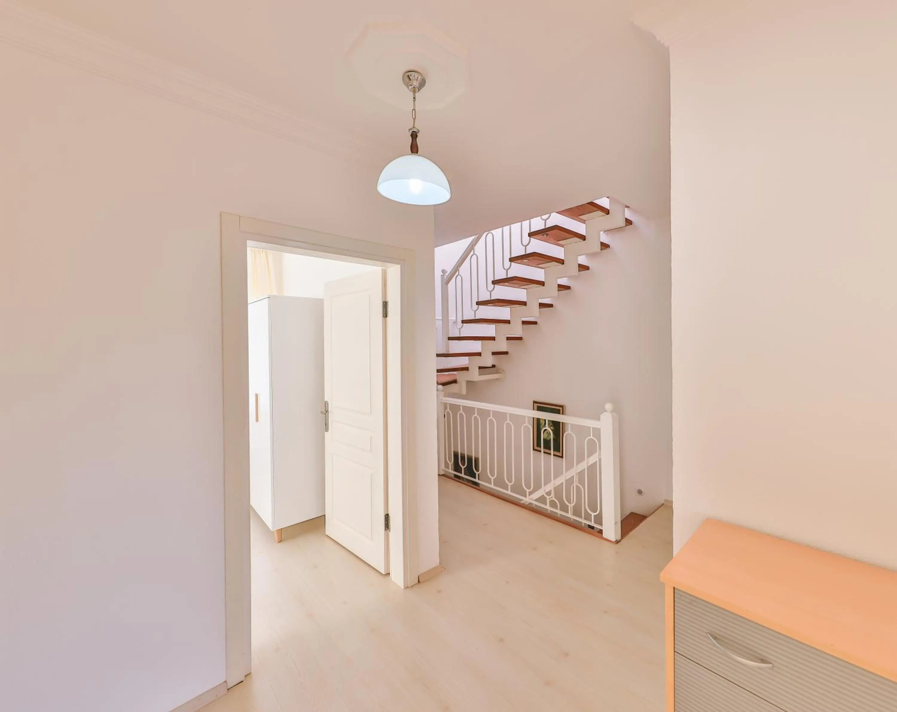 Communal lounge/ TV room in Villa Candan Kaş