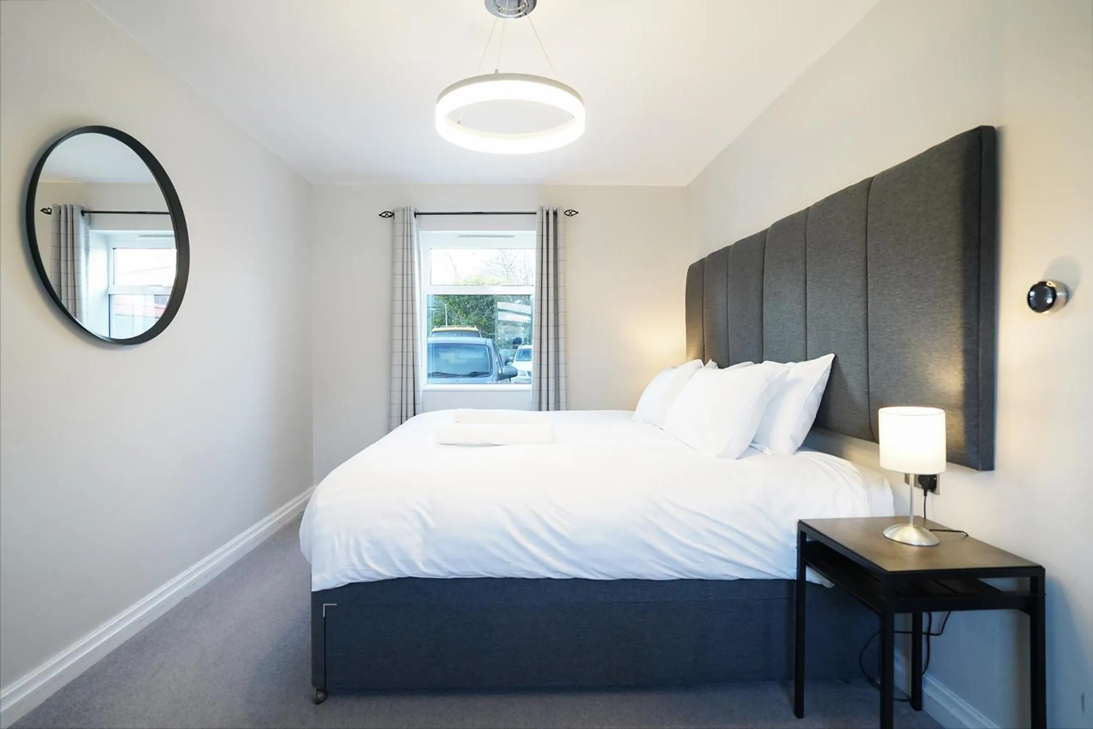 Bed in Cheshire Mews