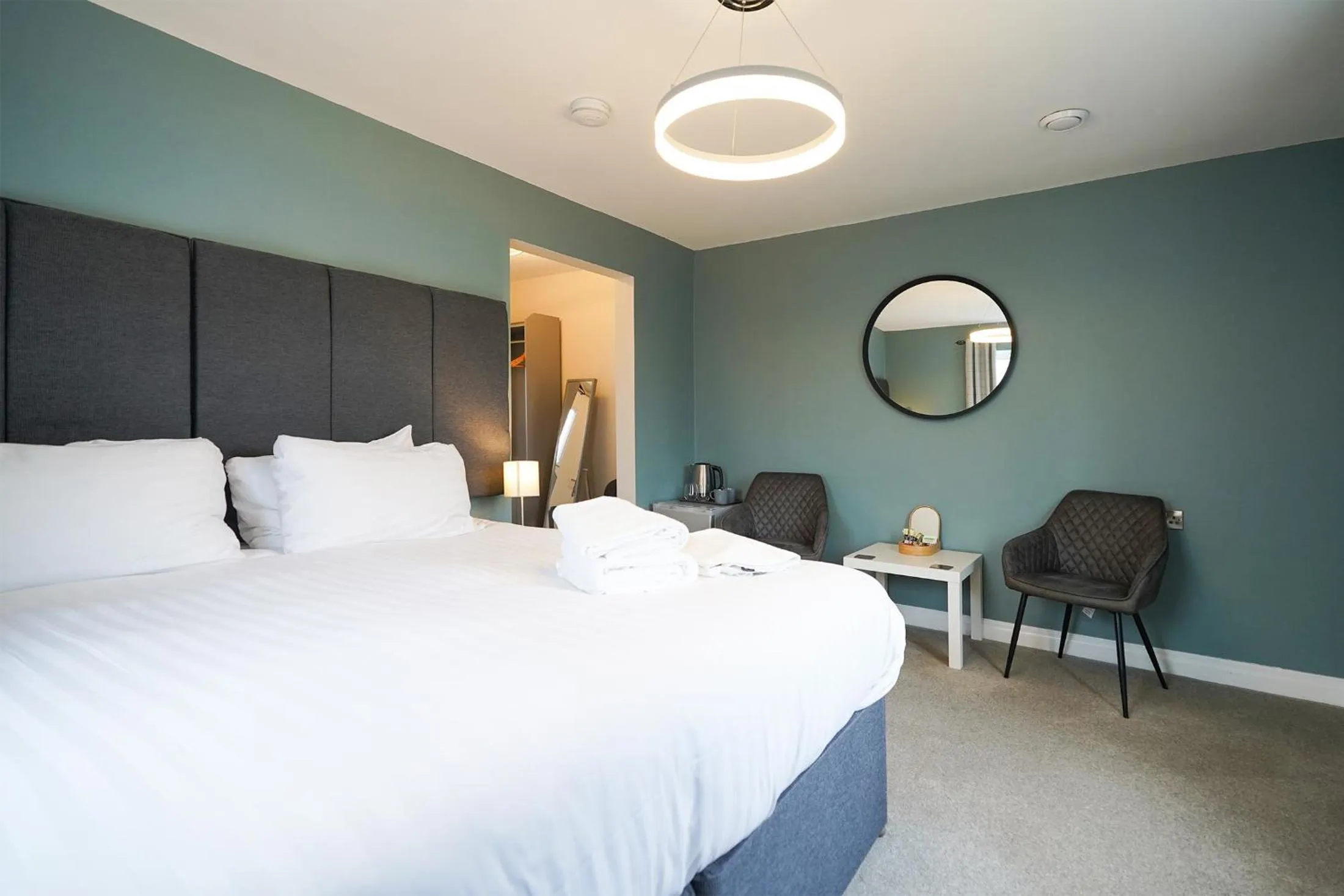 Seating area, Bed in Cheshire Mews