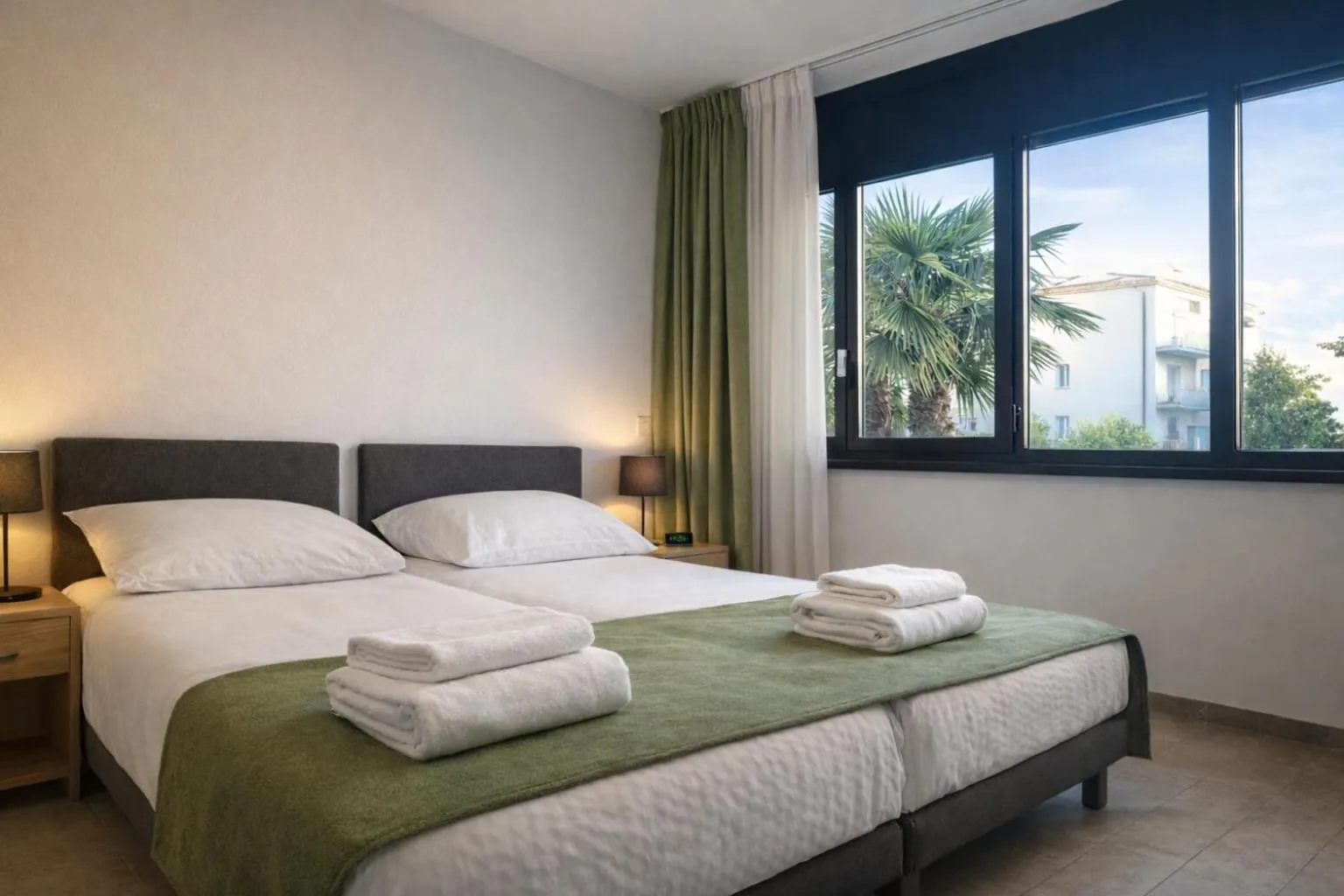 Bedroom, Bed in Hotel Nessi Locarno